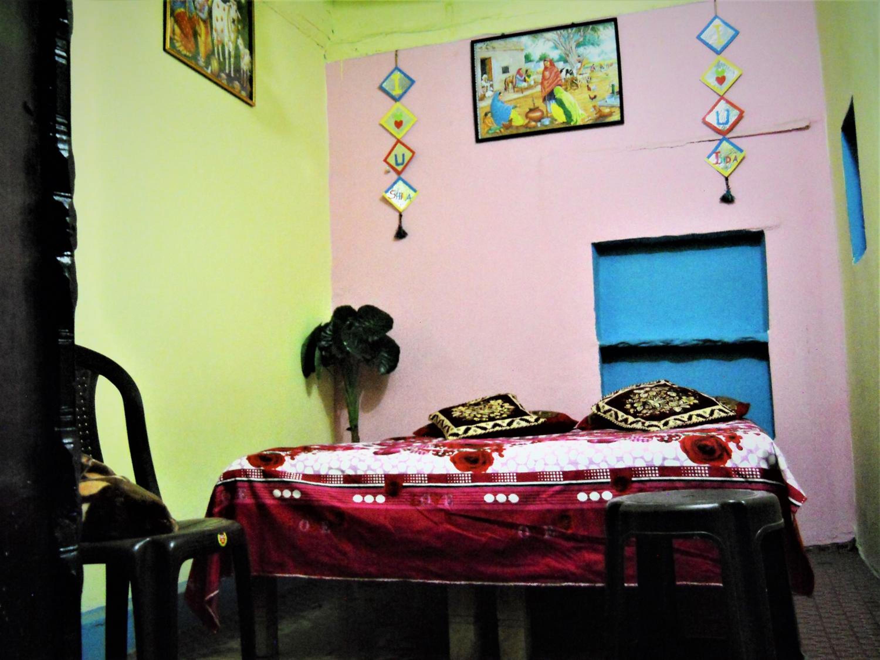 Double Room with Shared Toilet photo 2