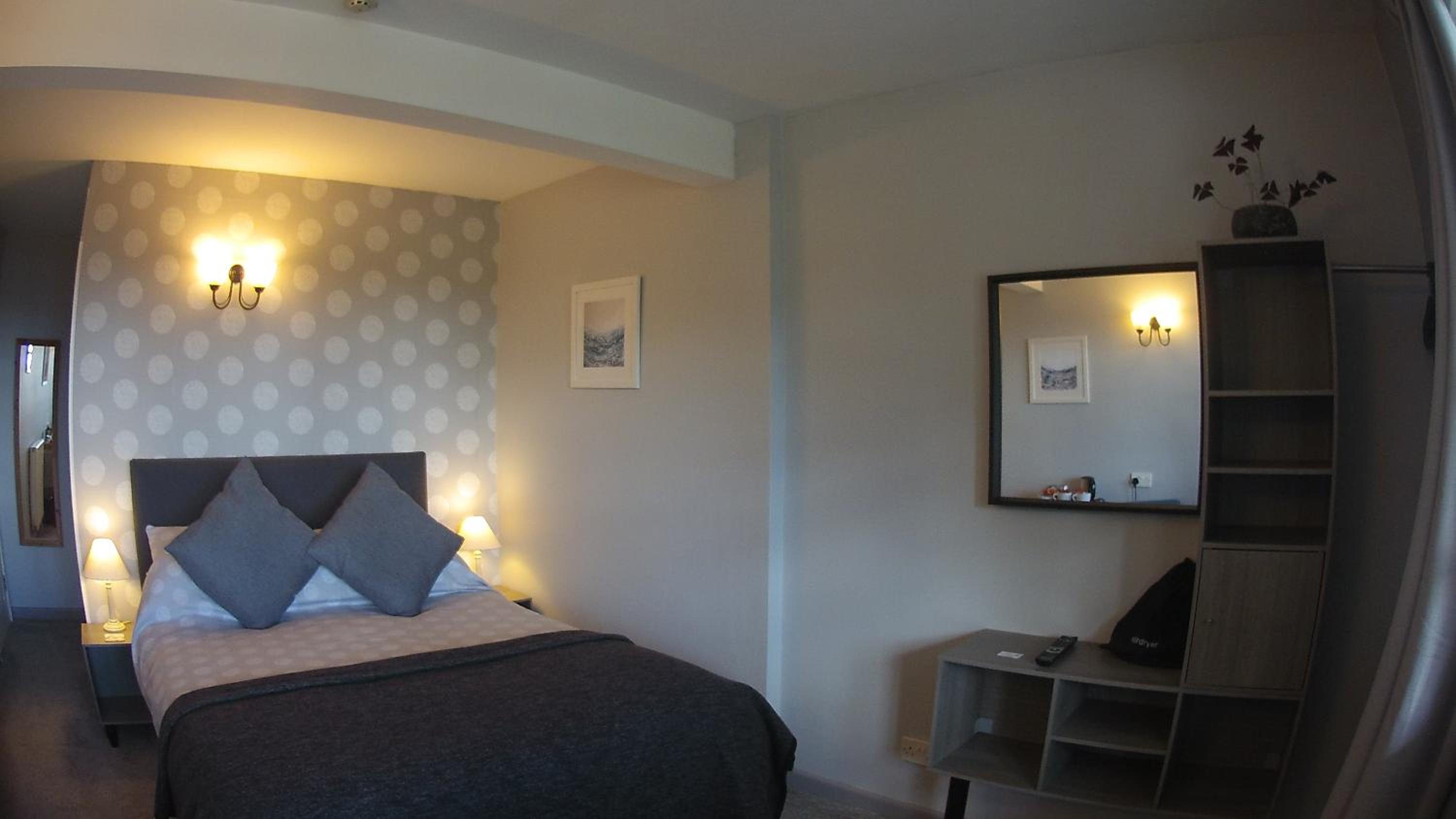 King Room with Balcony photo 2