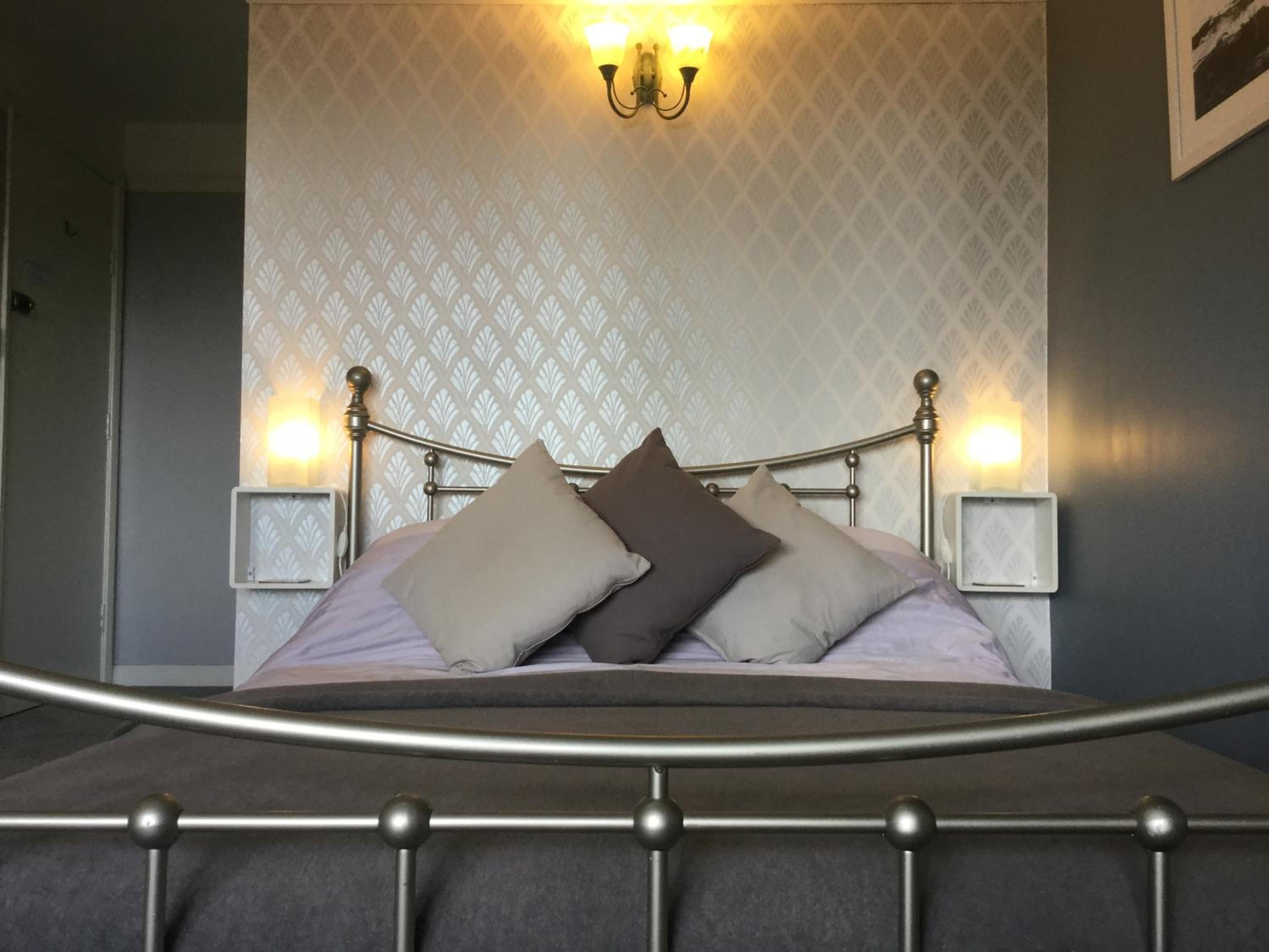 Large Double Room with Sea View - Photo 21