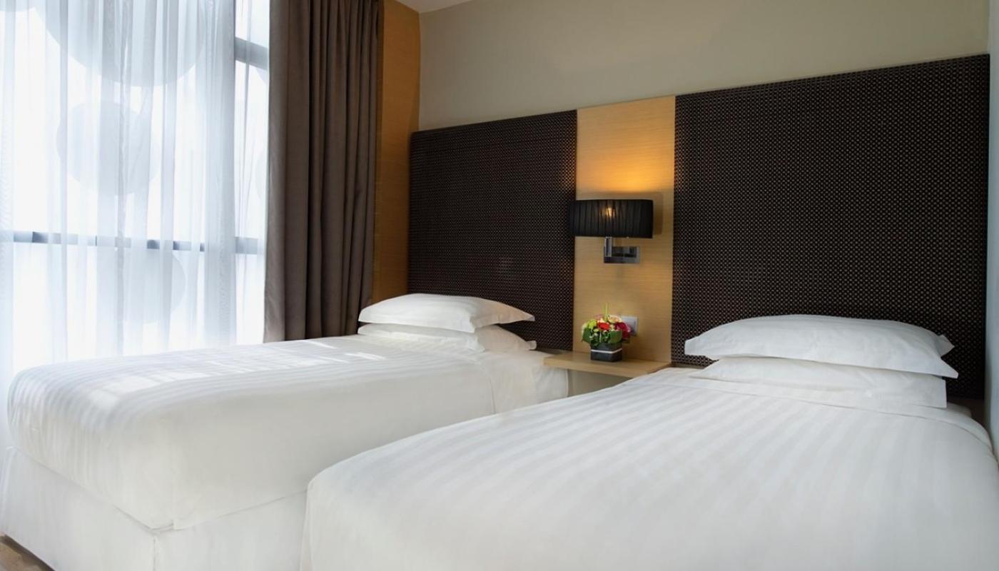 Premier Essential Twin Room