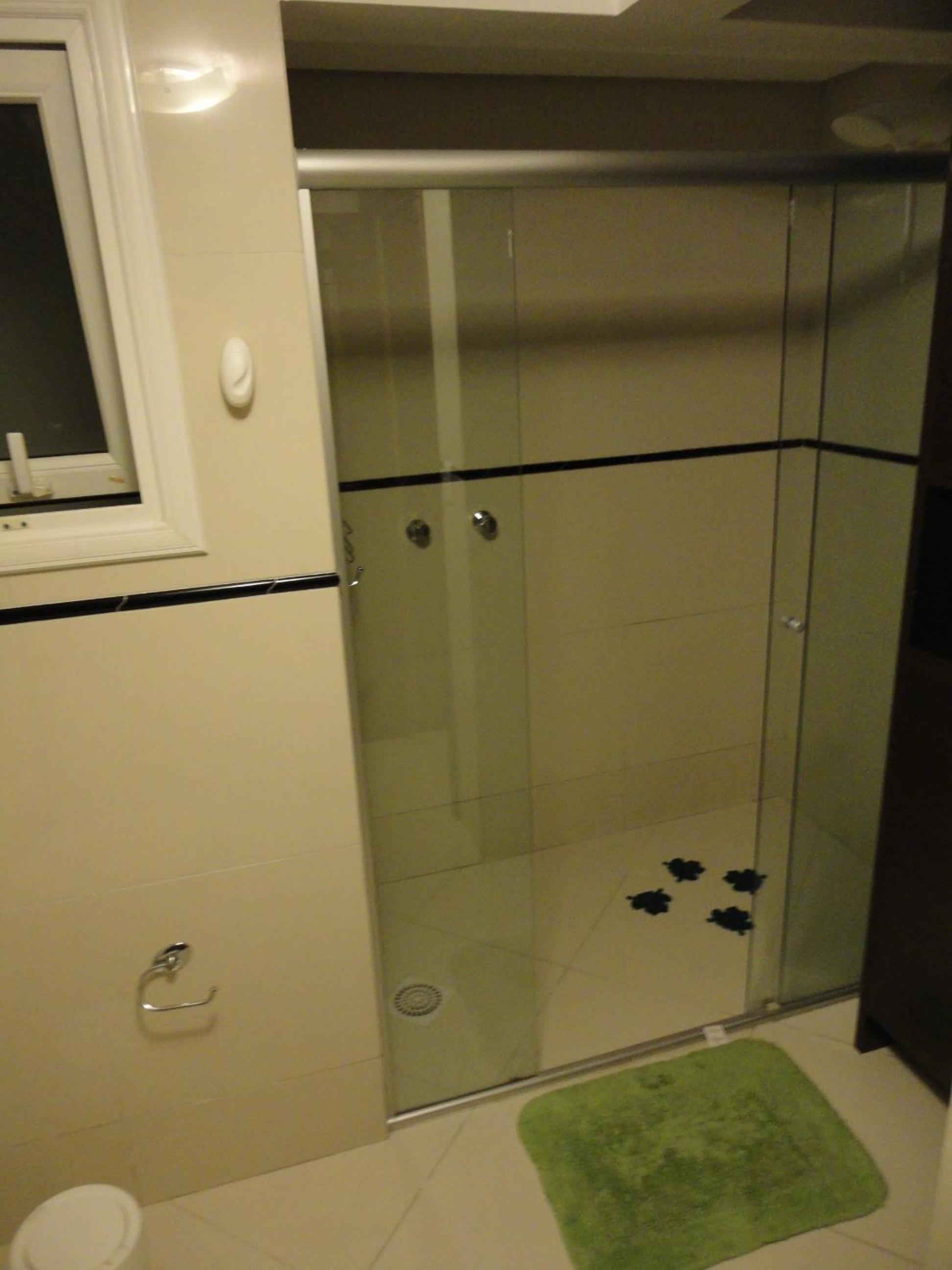 Superior One-Bedroom Apartment - Photo 9