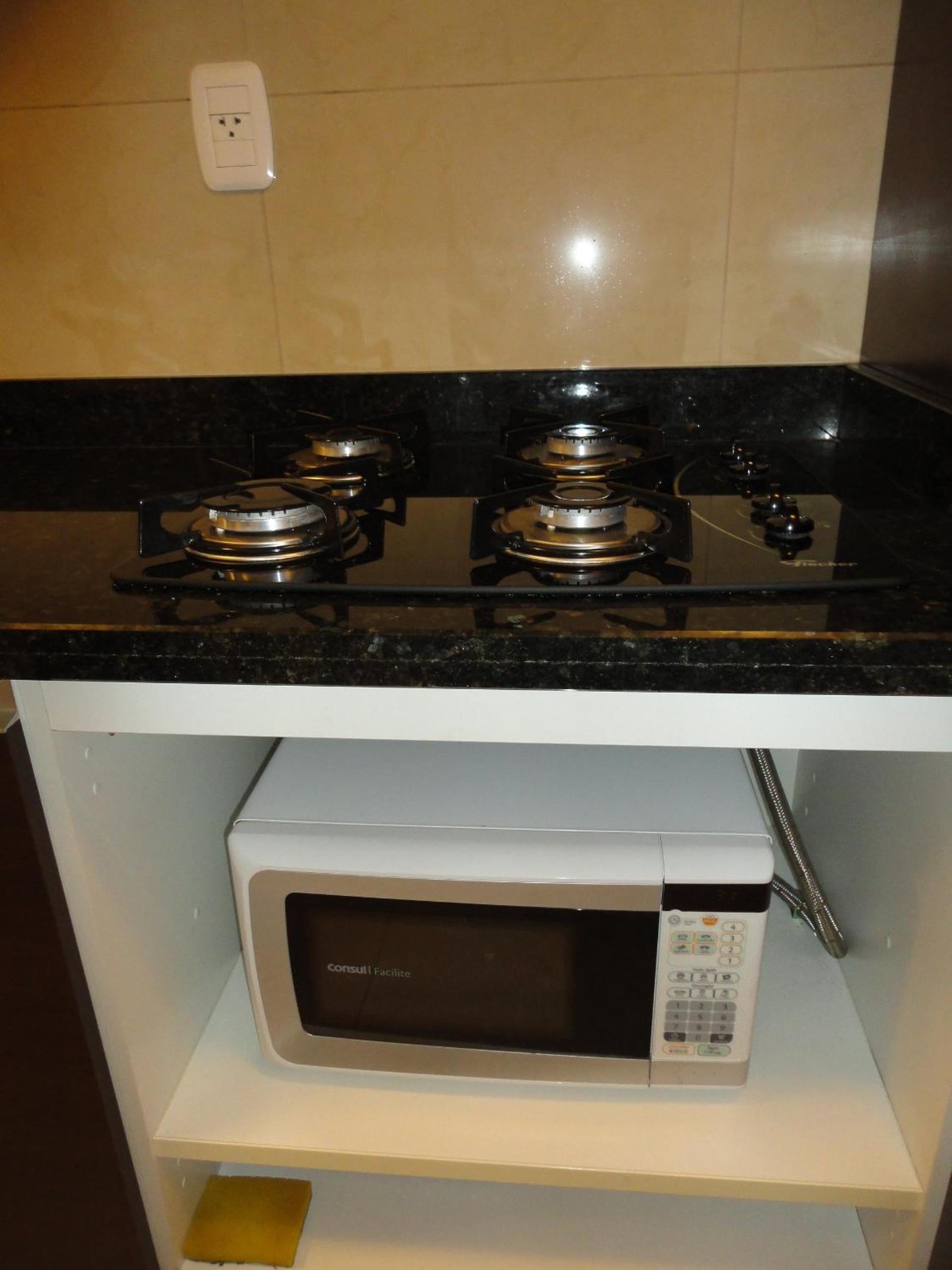 Superior One-Bedroom Apartment - Photo 31