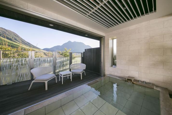 Japanese Western Suite Room with Semi Open-Air Bath - Fuuga photo 2