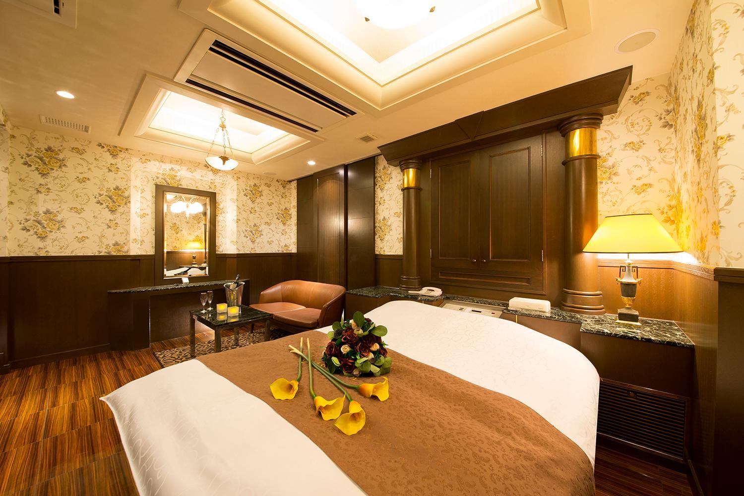Standard Double Room - Photo 6