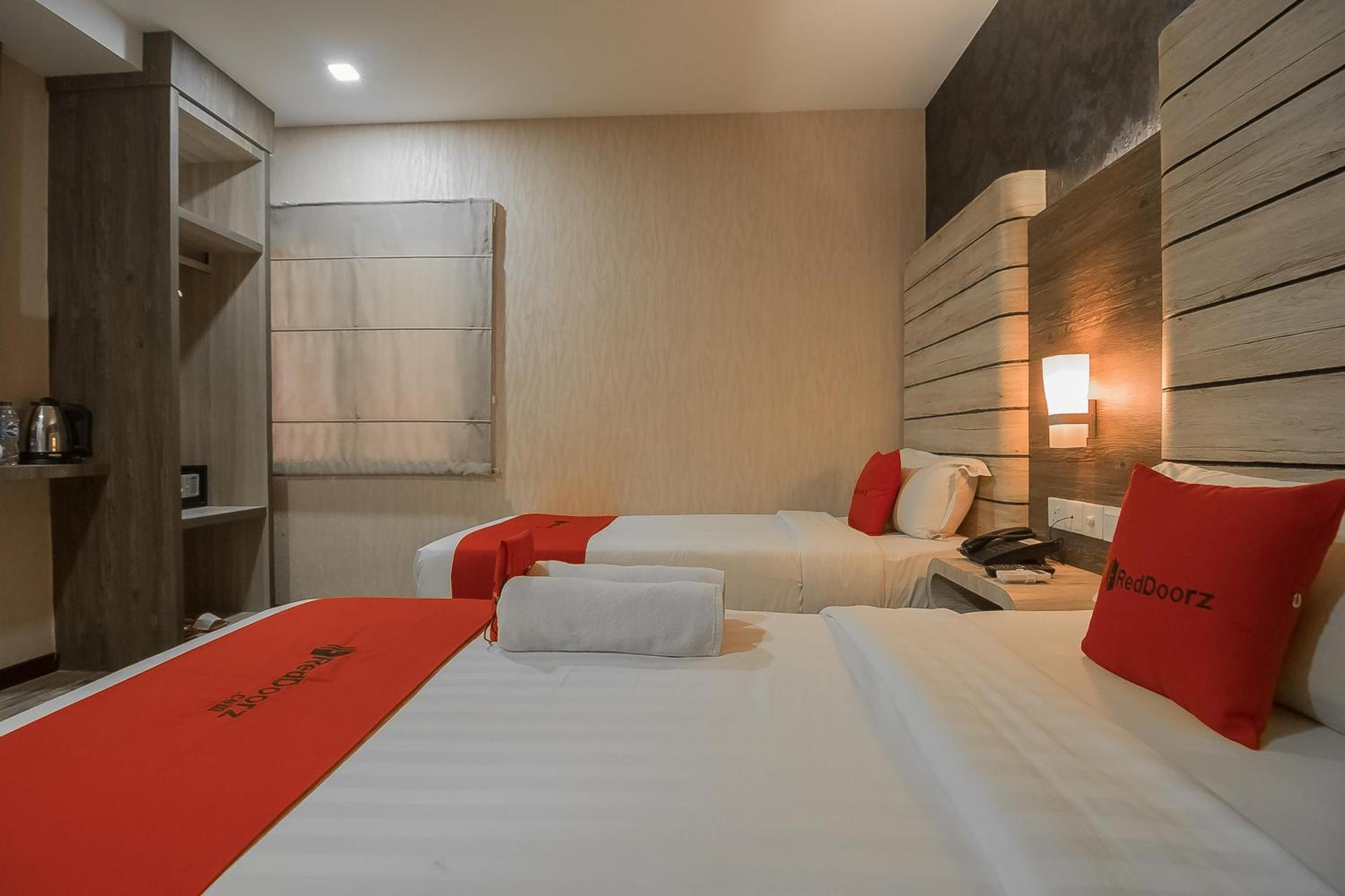 Superior Twin Room - Photo 3