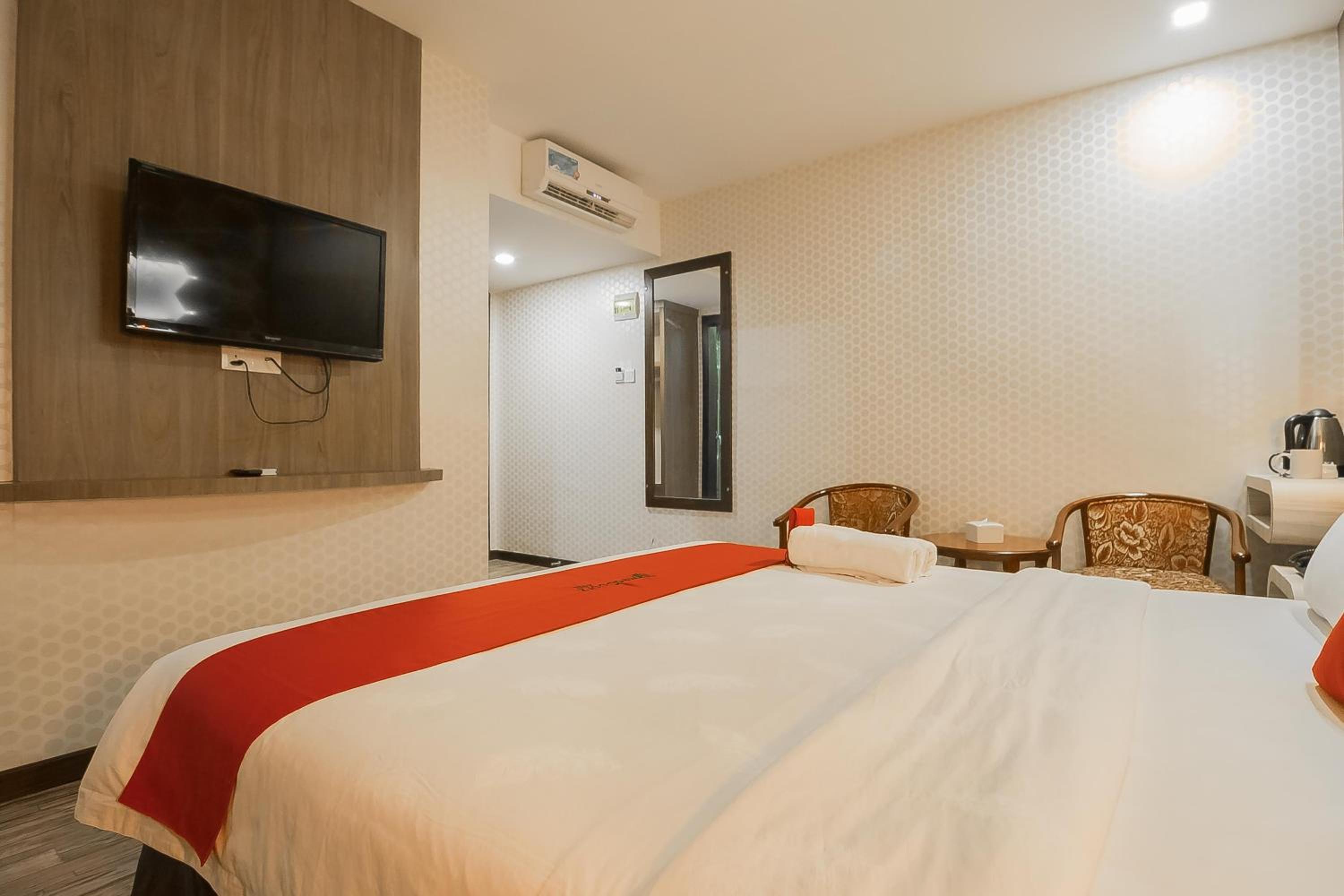 Deluxe Double Room - Photo 4