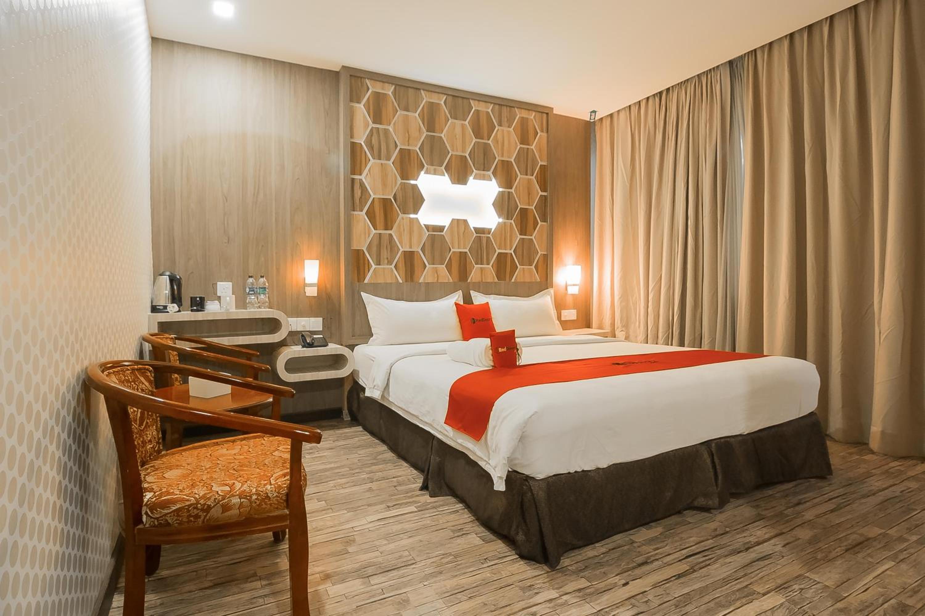 Deluxe Double Room - Photo 3