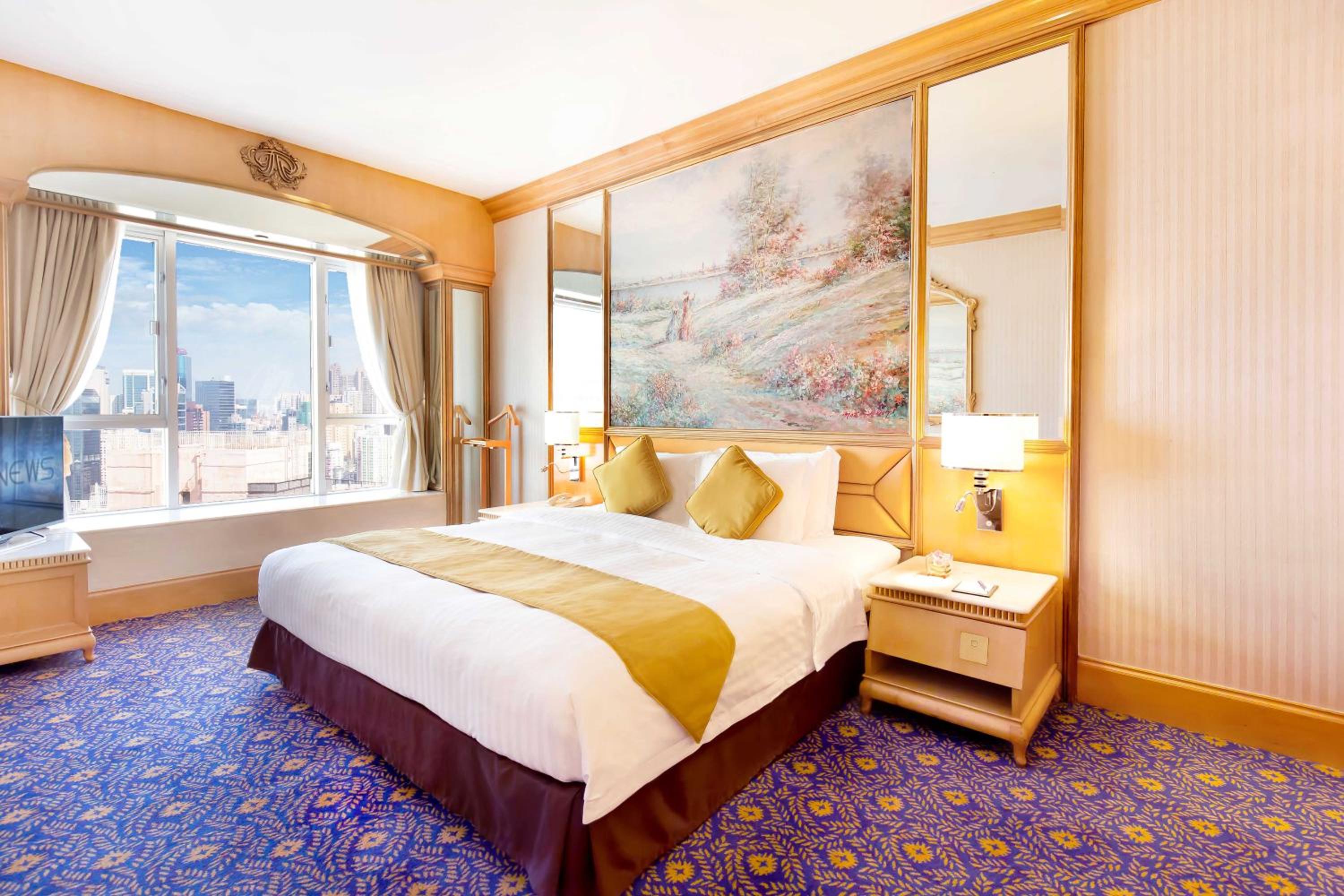Deluxe Suite photo 3