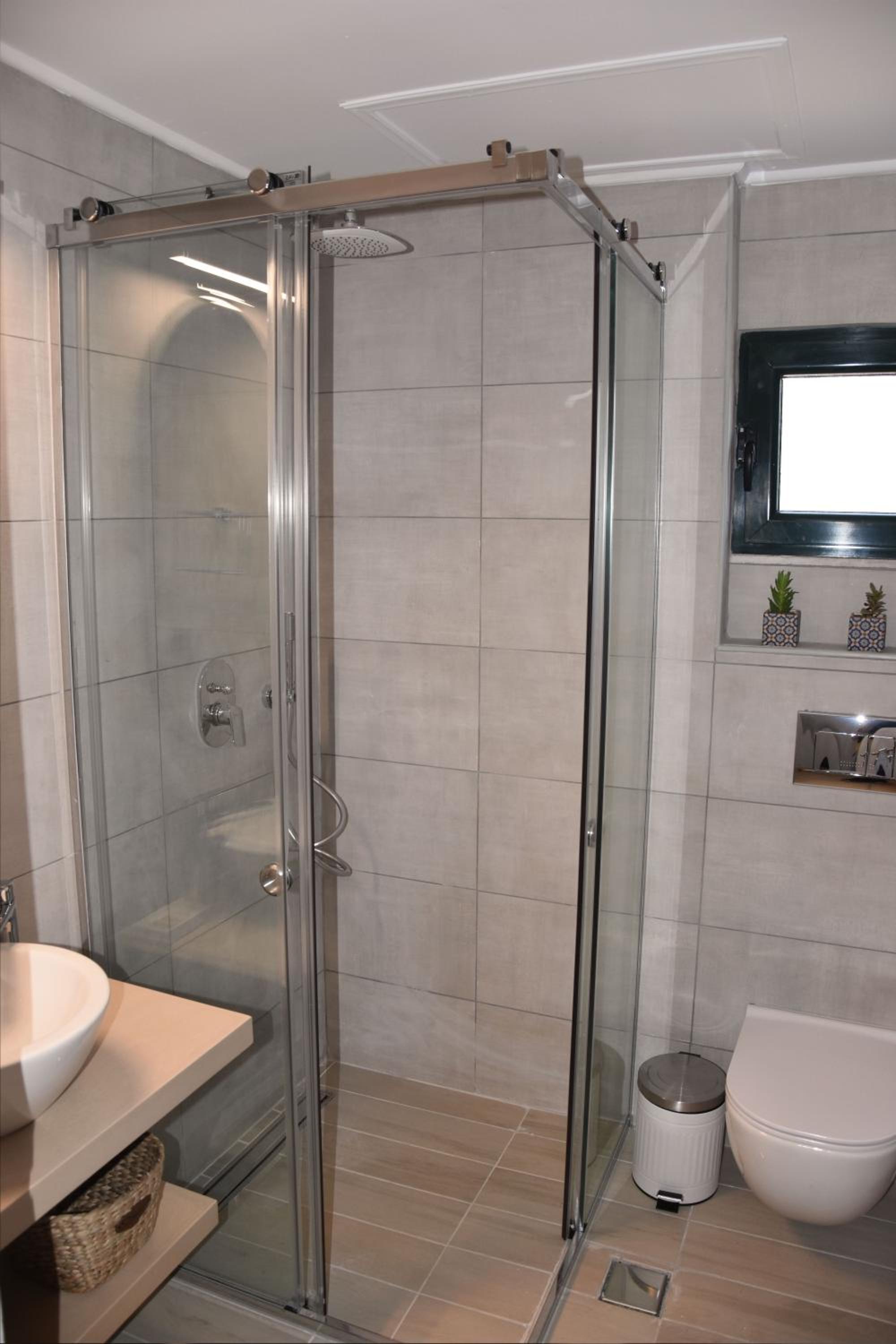 Two-Bedroom Villa - Photo 17