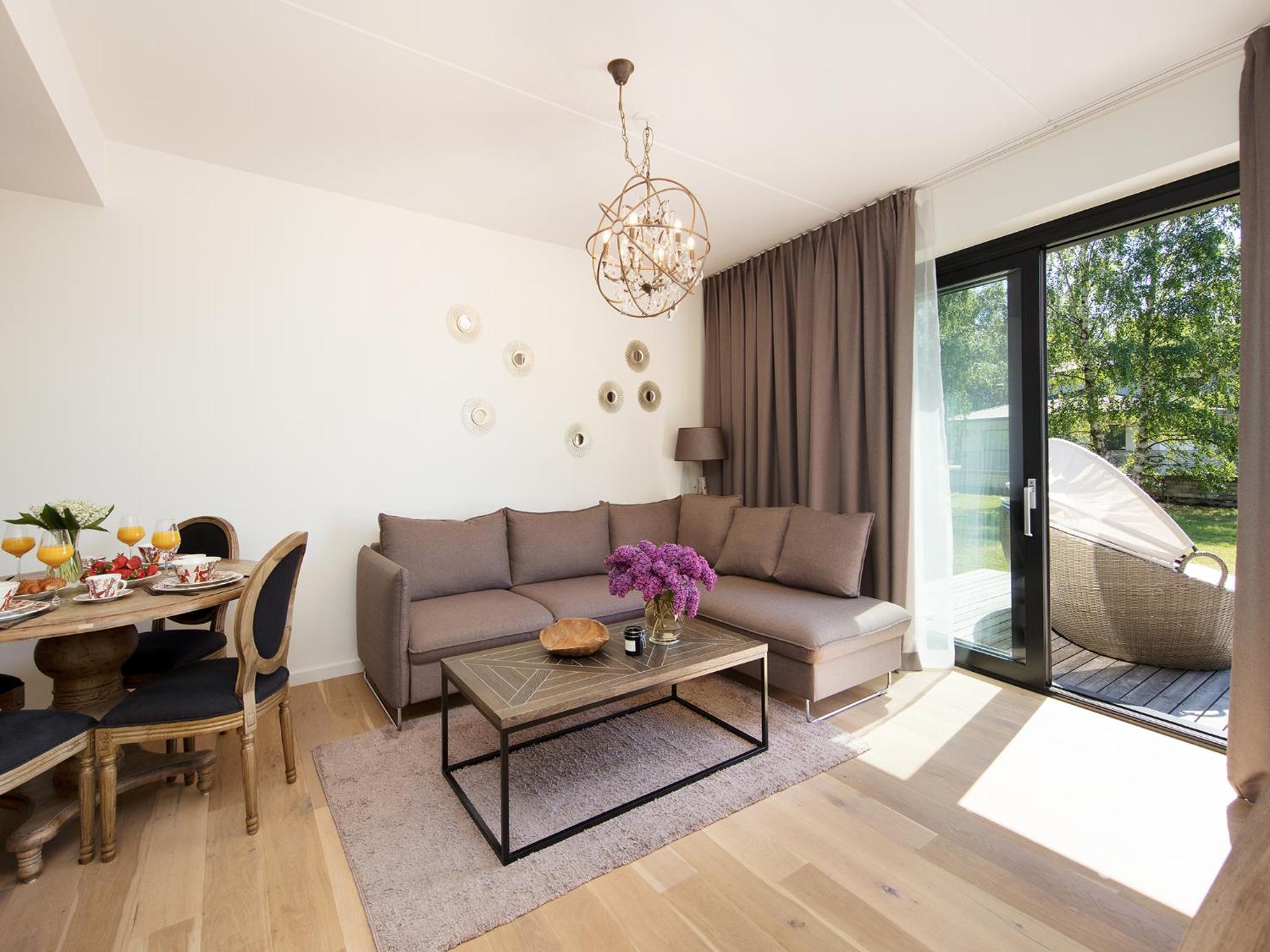 Apartment with Terrace - Photo 1