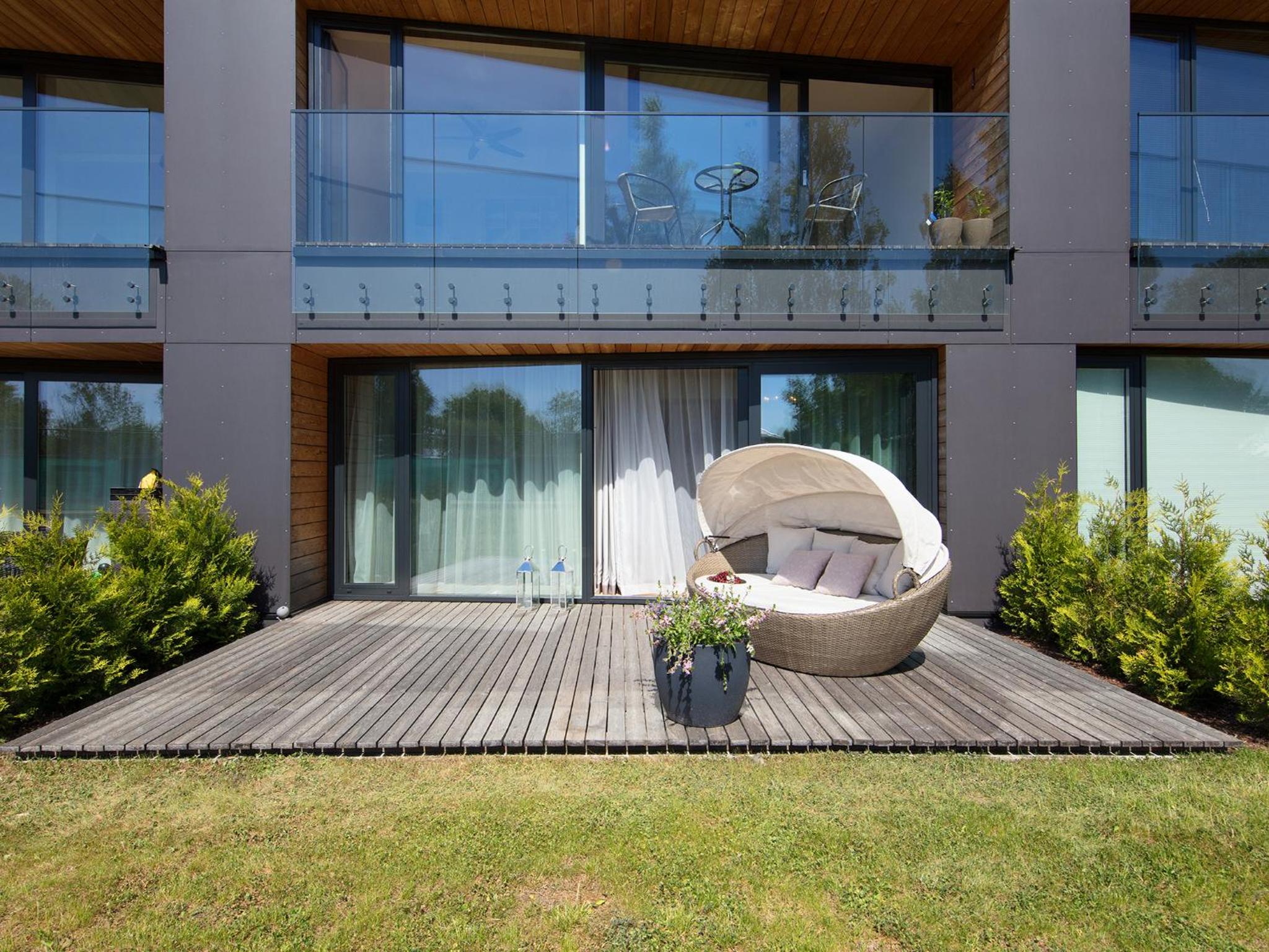 Apartment with Terrace - Photo 19