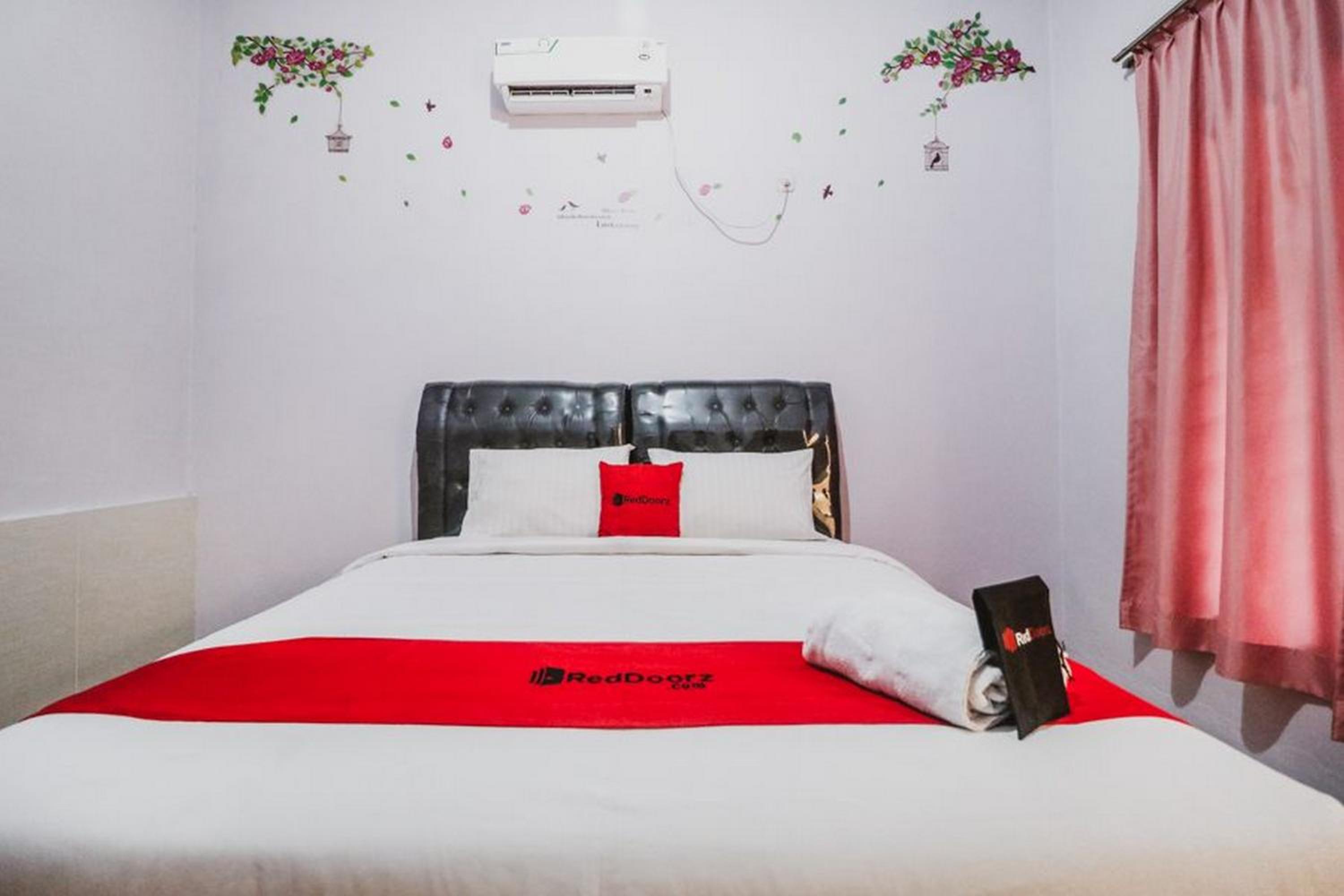Double Room - Photo 5