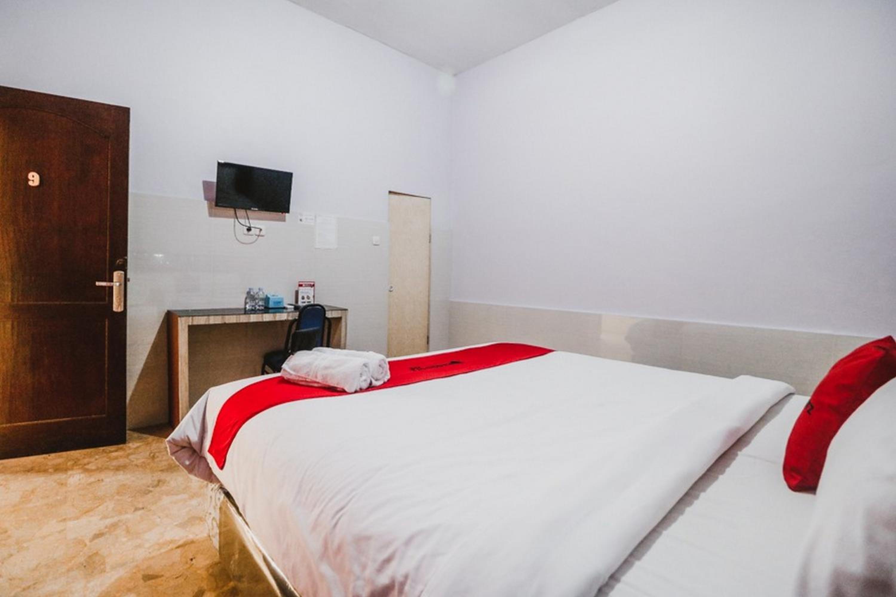 Double Room - Photo 4