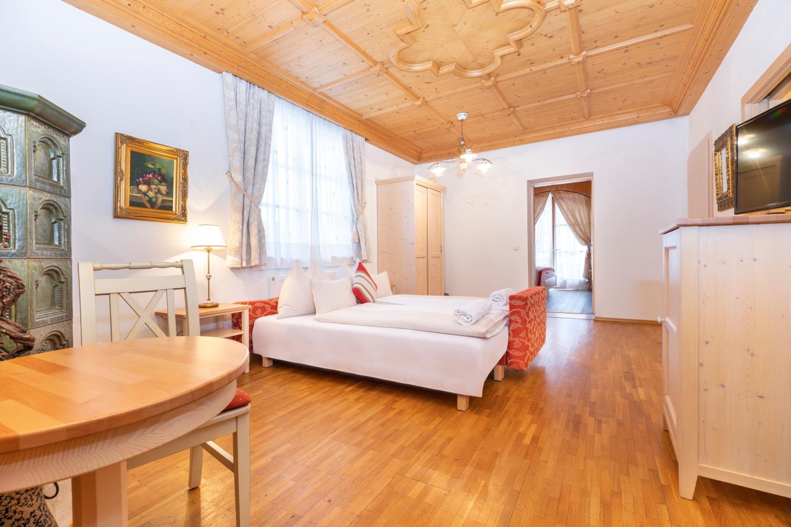 Standard Suite with Terrace - Photo 5