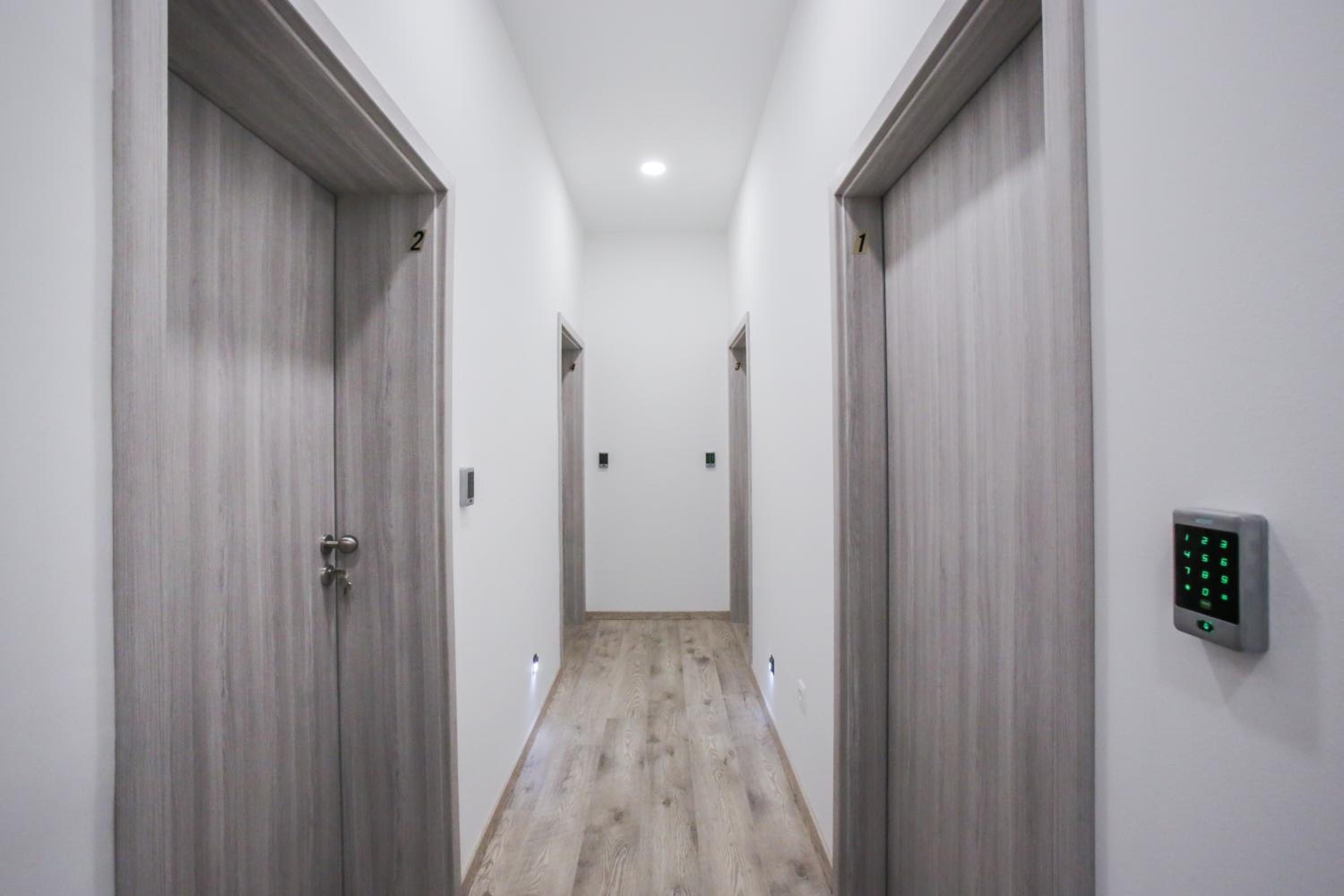 Deluxe Double or Twin Room - Photo 16