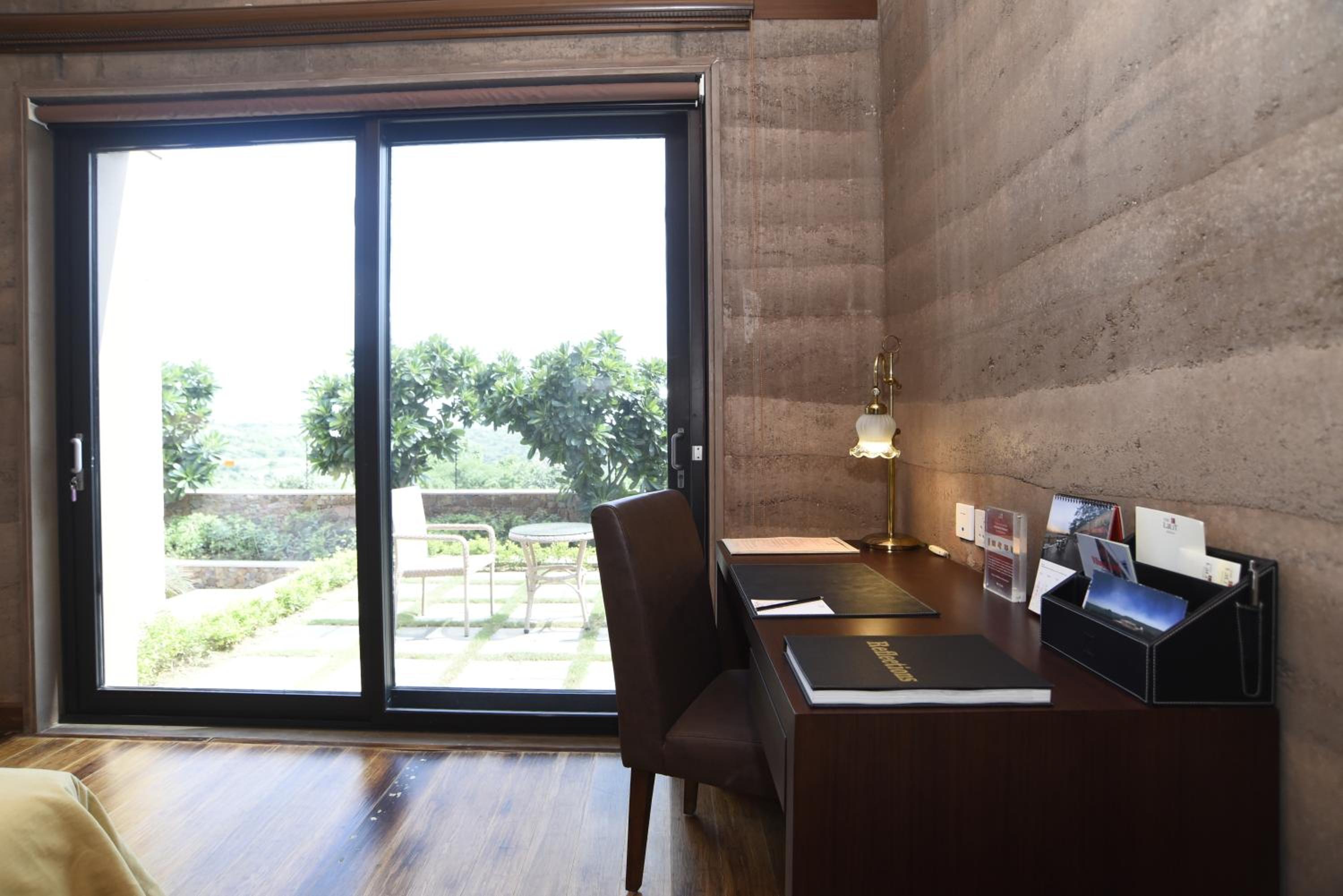 Garden View Suite (20% off on session of Spa,Complimentary Welcome Drink on arrival and Complimentary Hi-Tea) photo 1