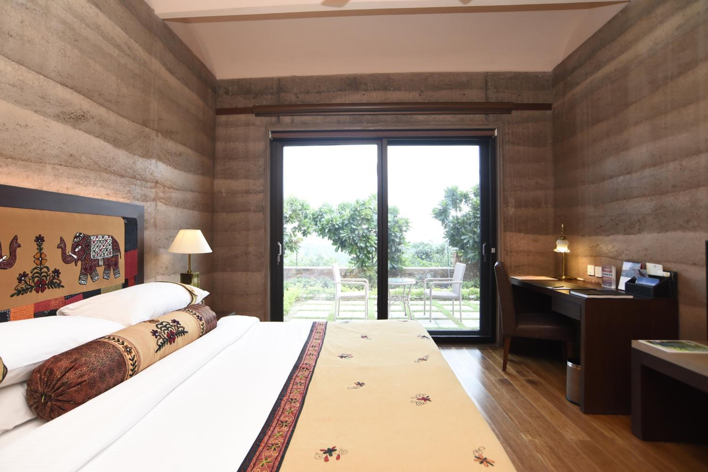 Garden View Suite (20% off on session of Spa,Complimentary Welcome Drink on arrival and Complimentary Hi-Tea) photo 3