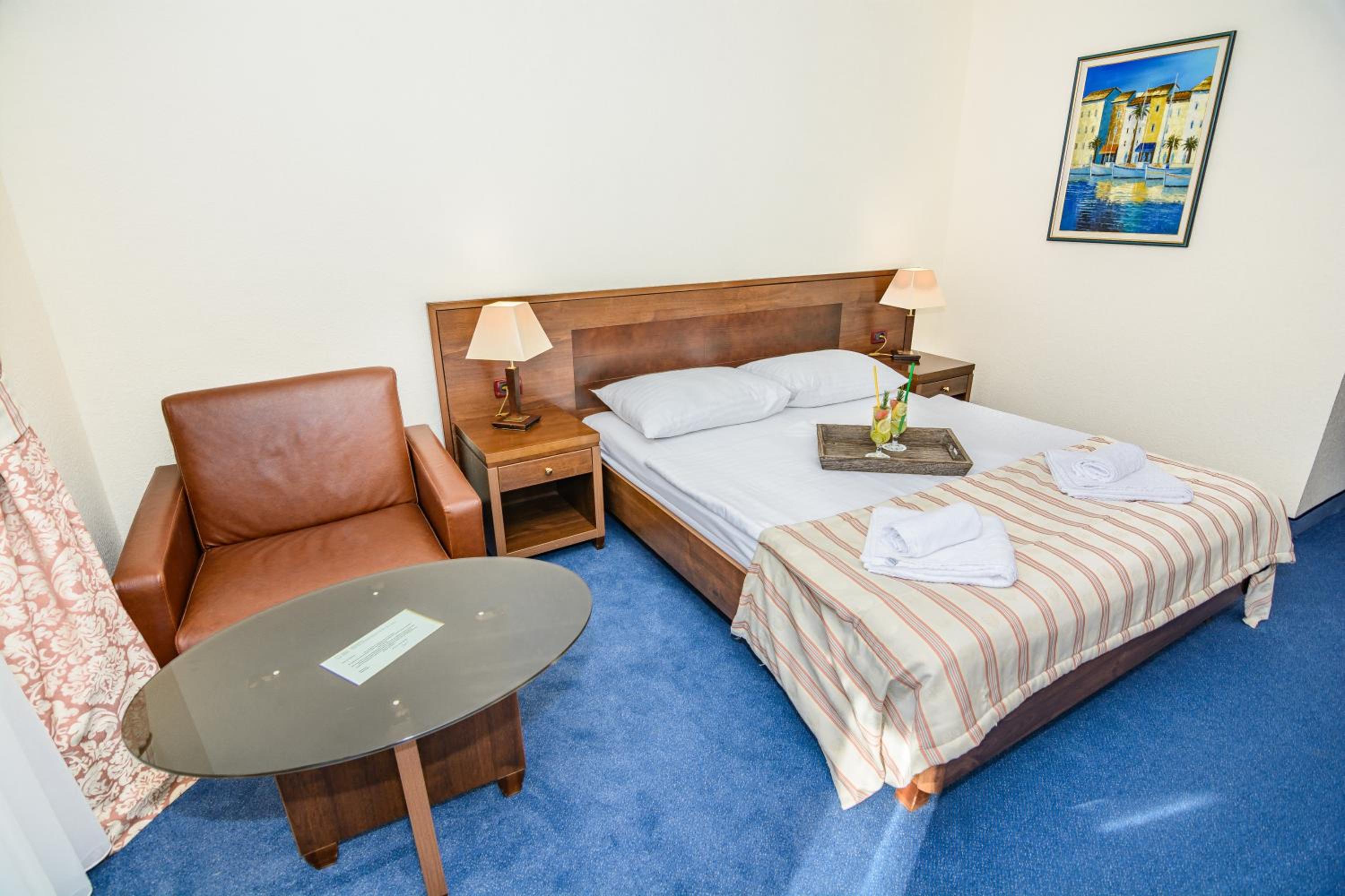 Superior Room with Balcony and Sea View - Photo 1
