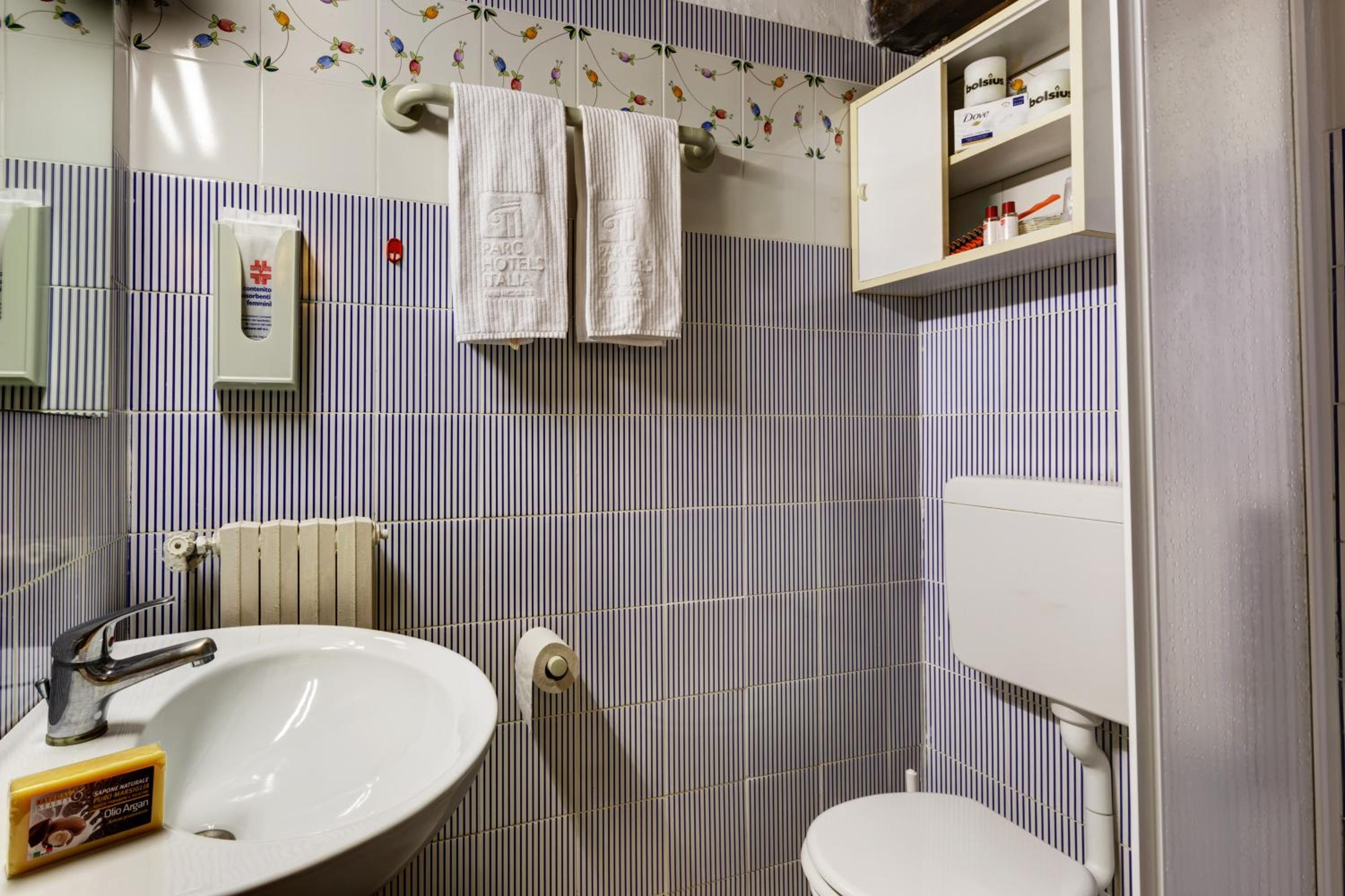 Economy Twin Room