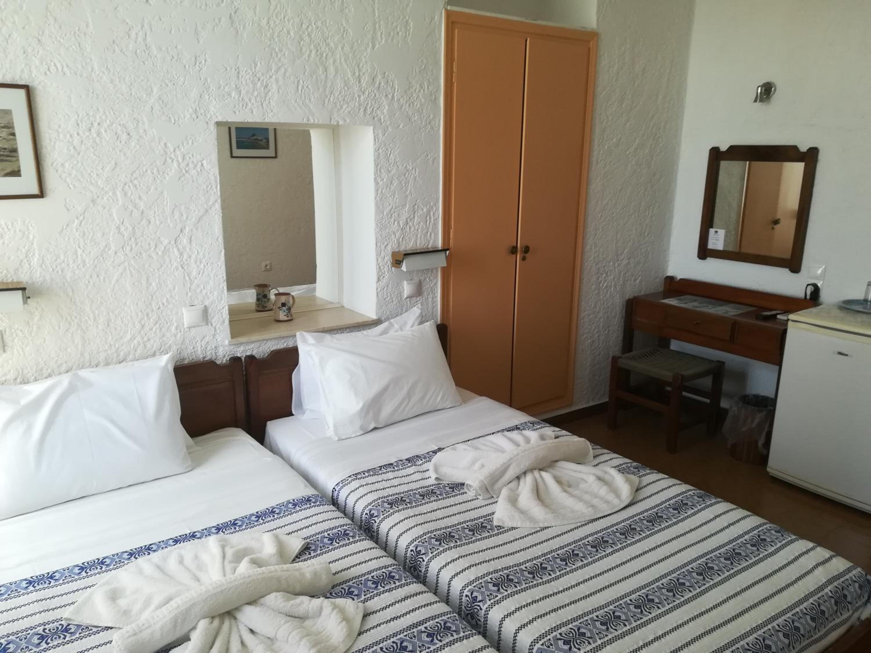 Economy Twin Room