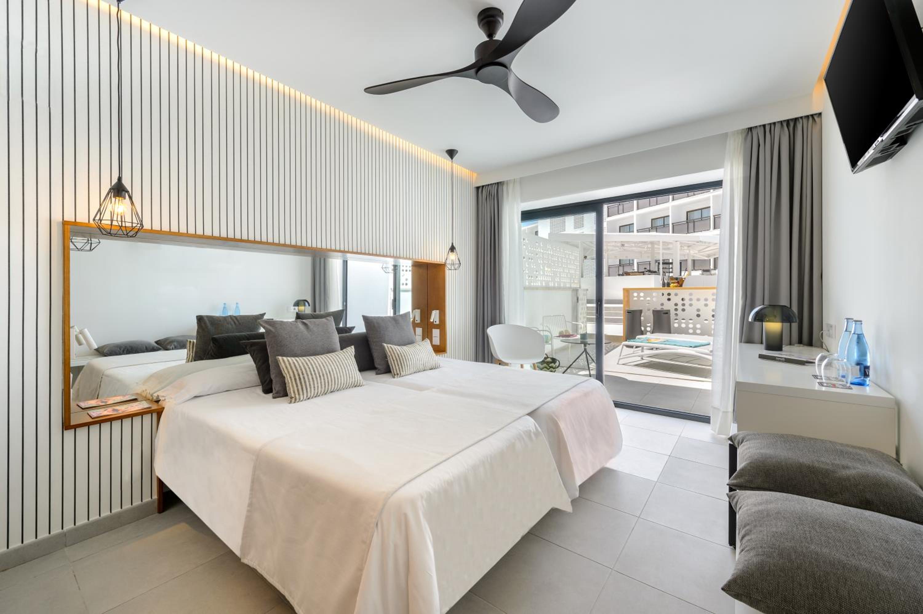 Superior Twin Room photo 1