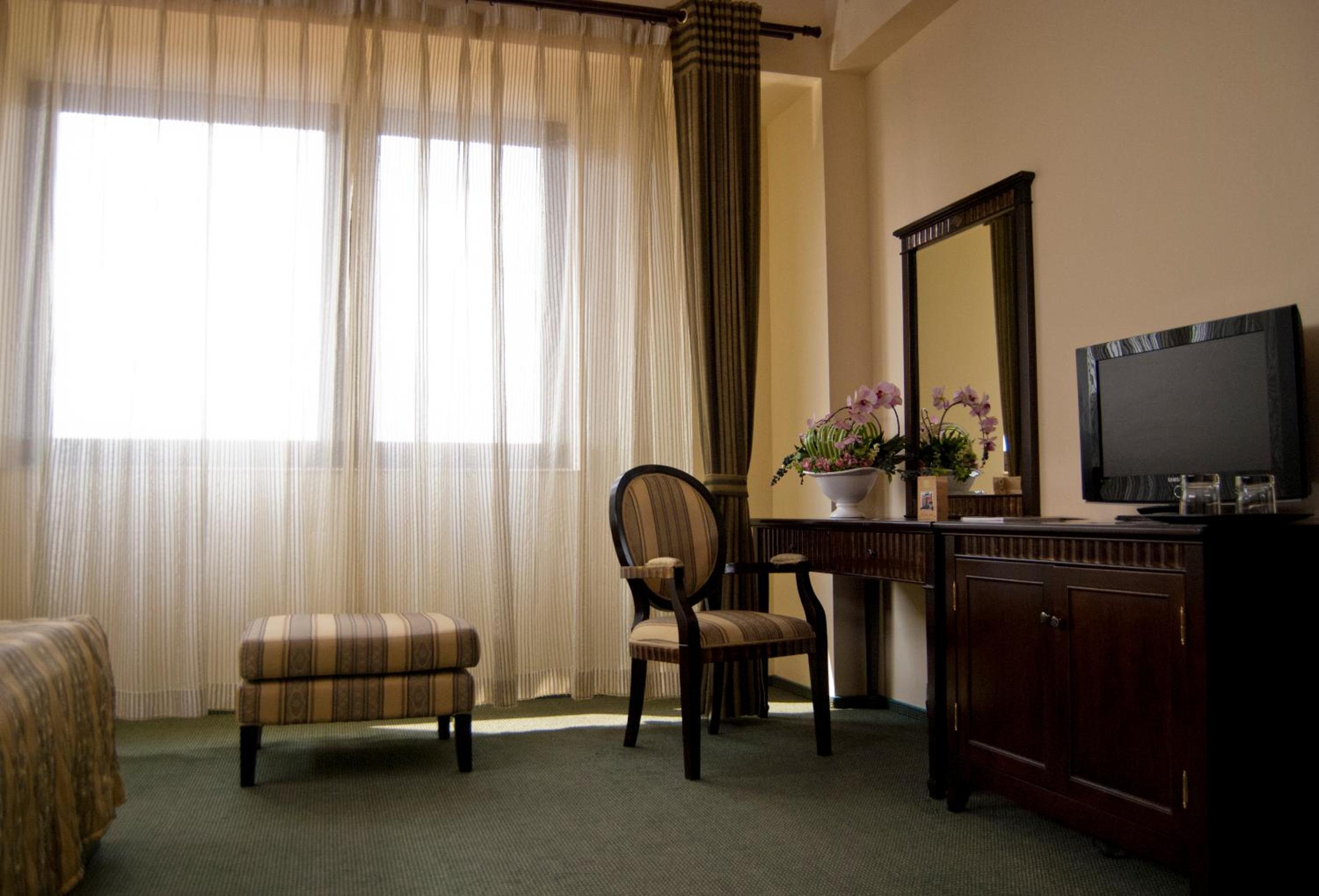 Double Room - Photo 13