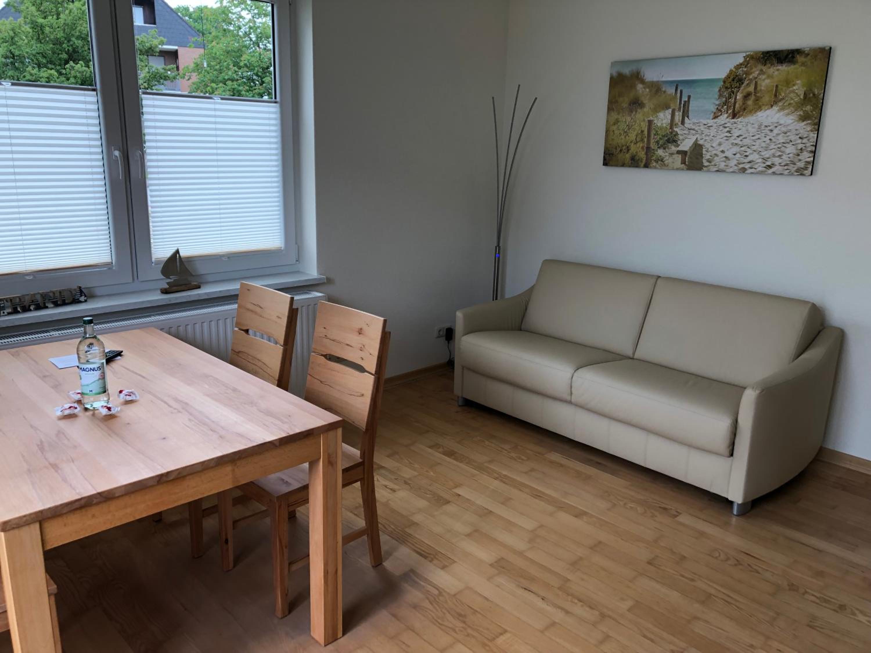Apartment photo 2