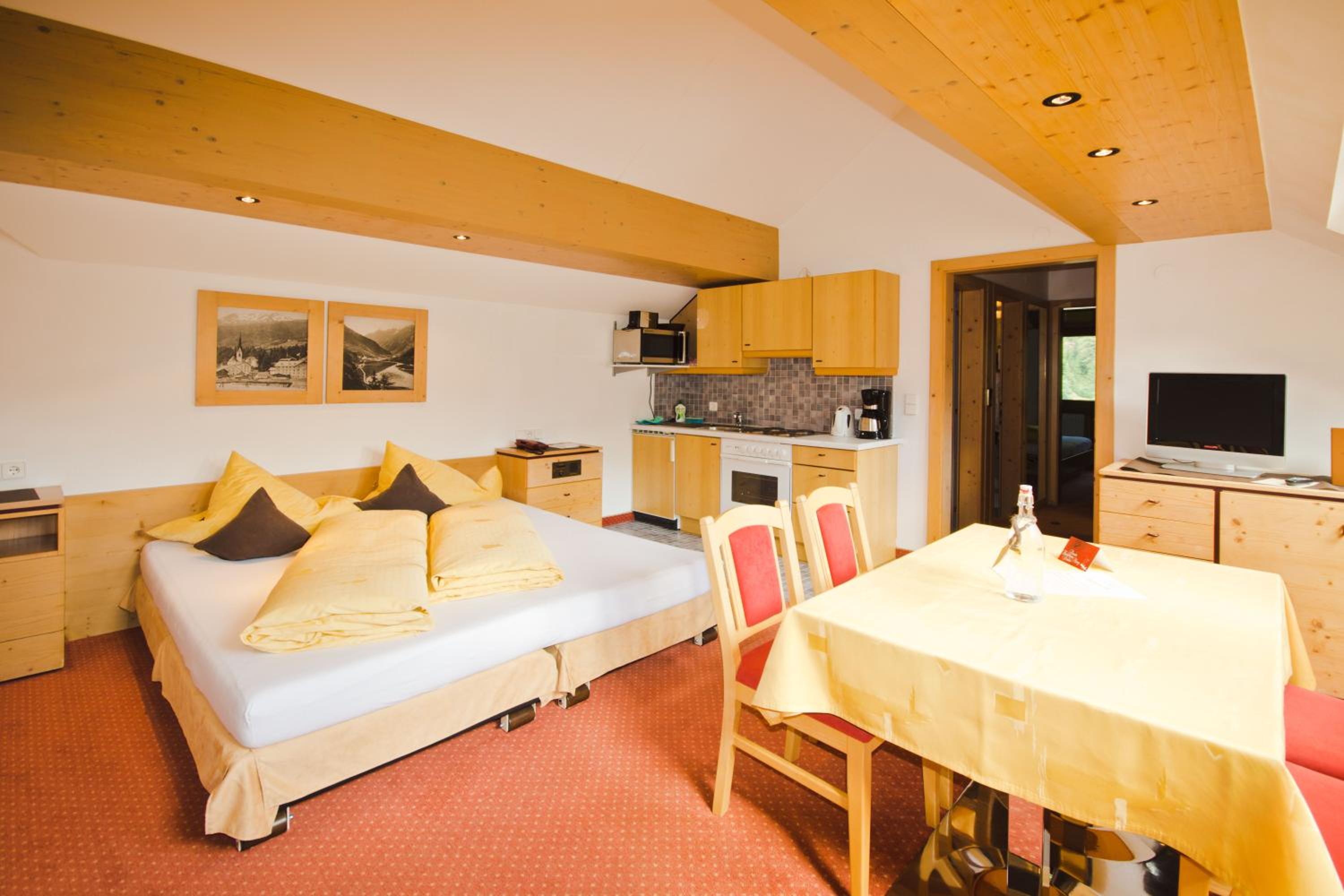 Superior Two-Bedroom Apartment