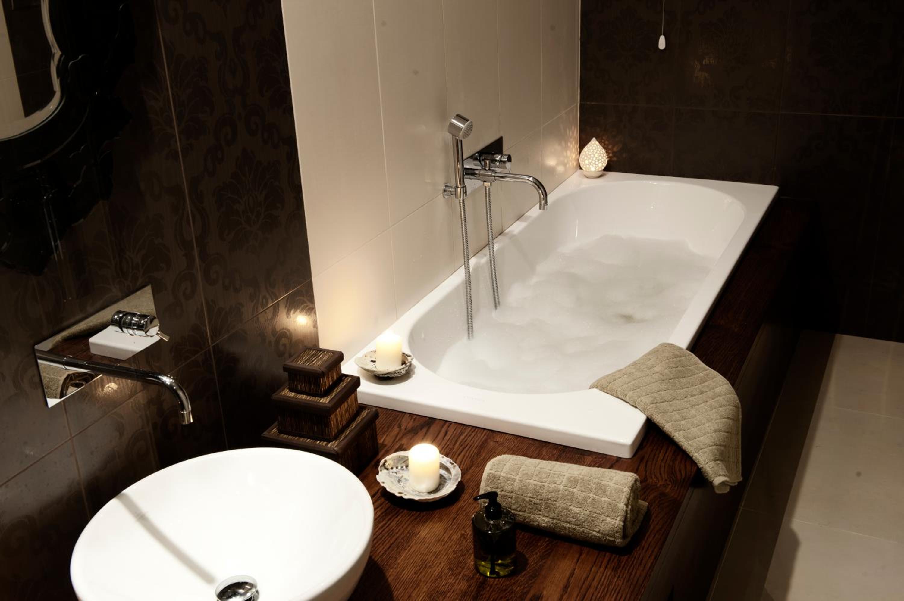 Deluxe Suite photo 2