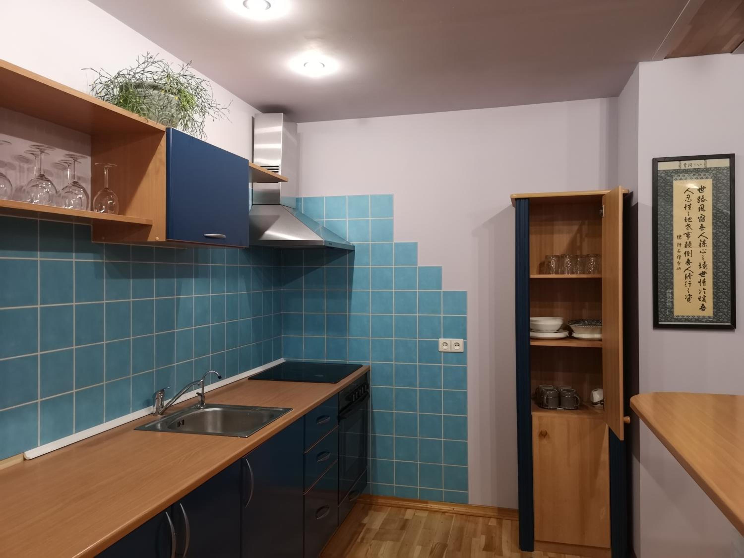 One-Bedroom Apartment - Photo 28