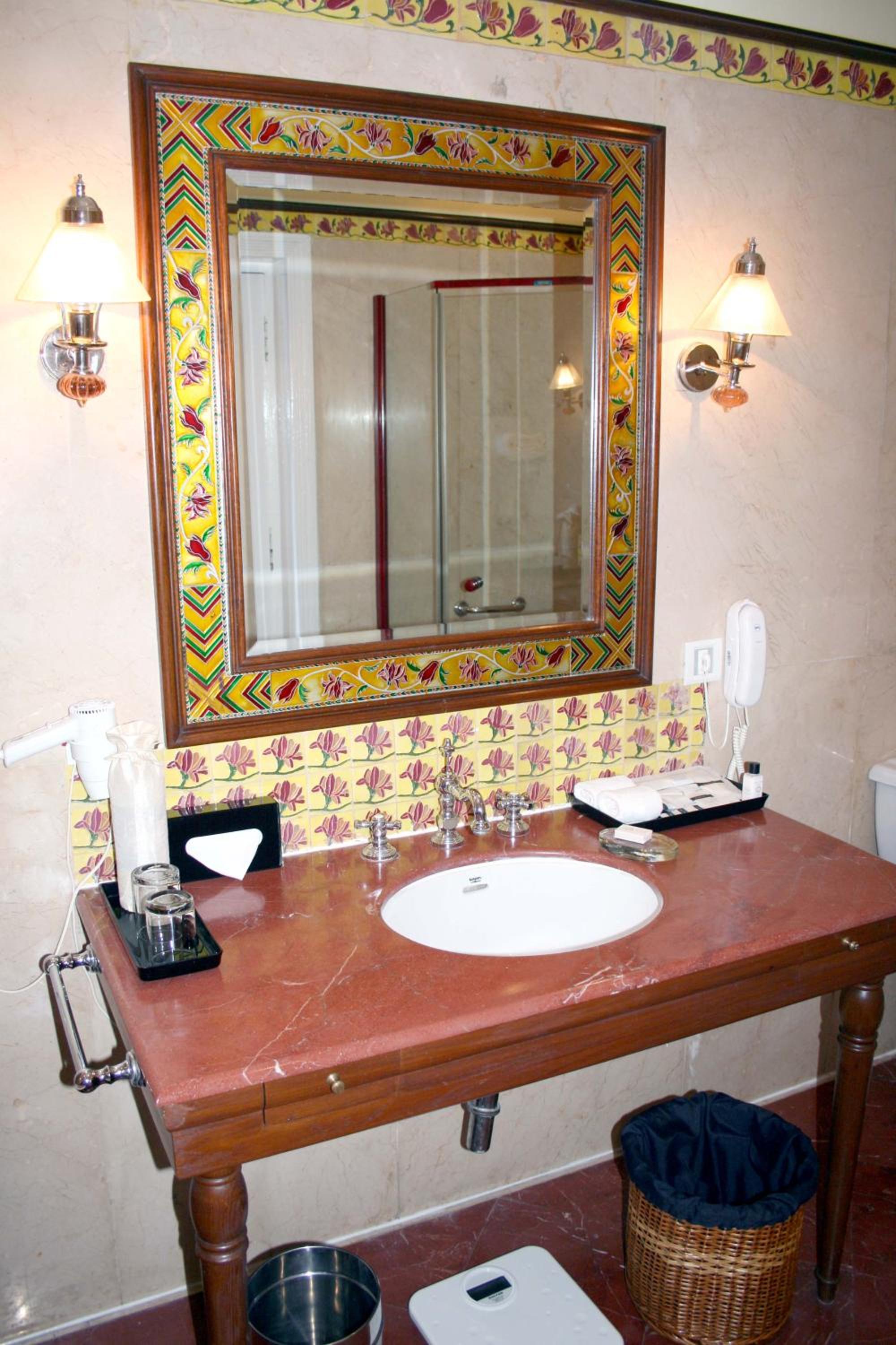 Premium Palace Suite - Free WiFi - Photo 2