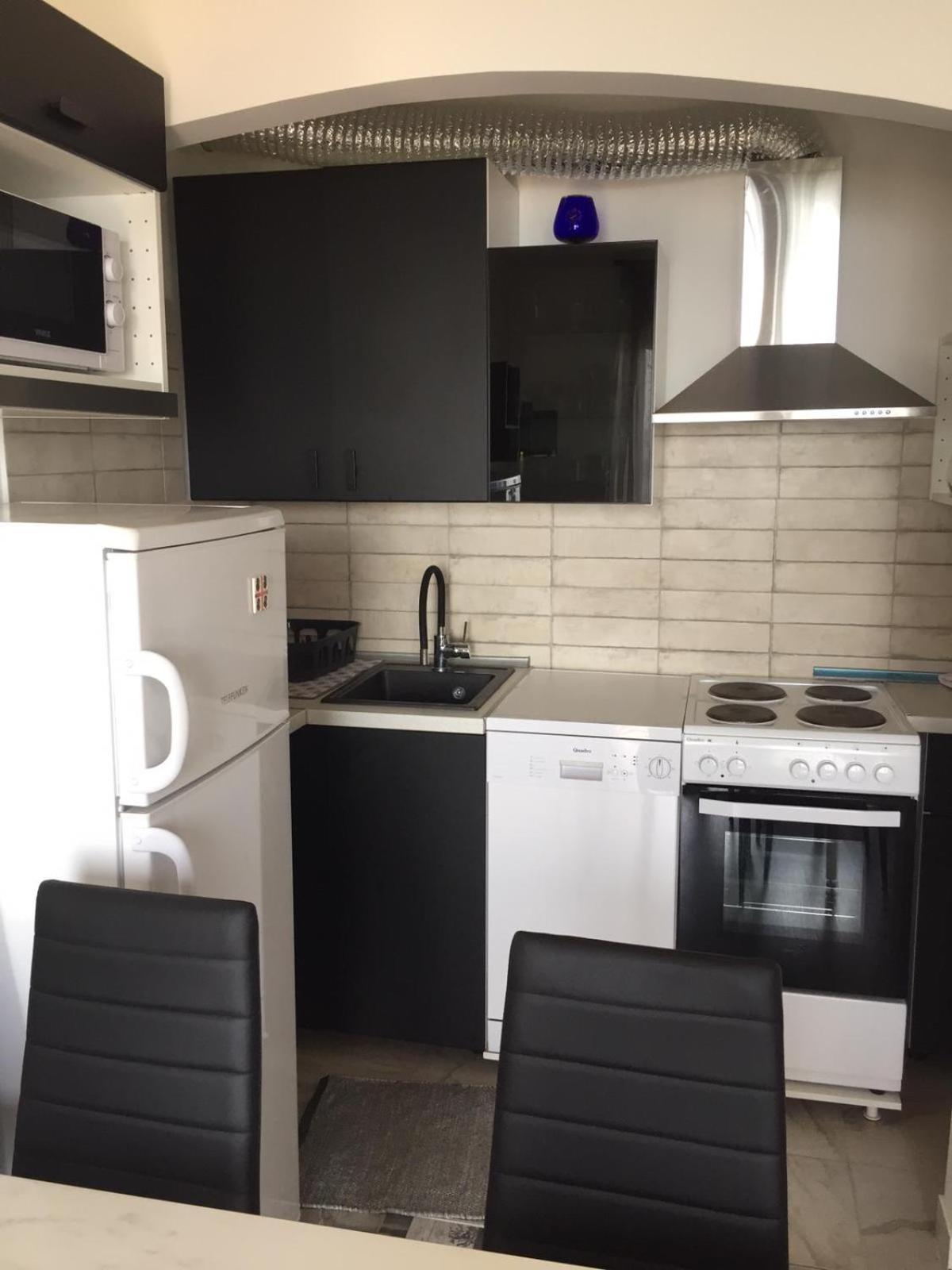 Apartment with Sea View - Photo 27