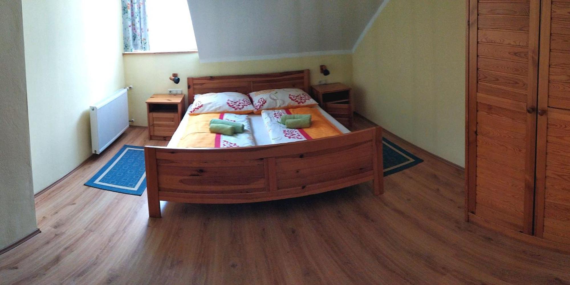 Apartment photo 2