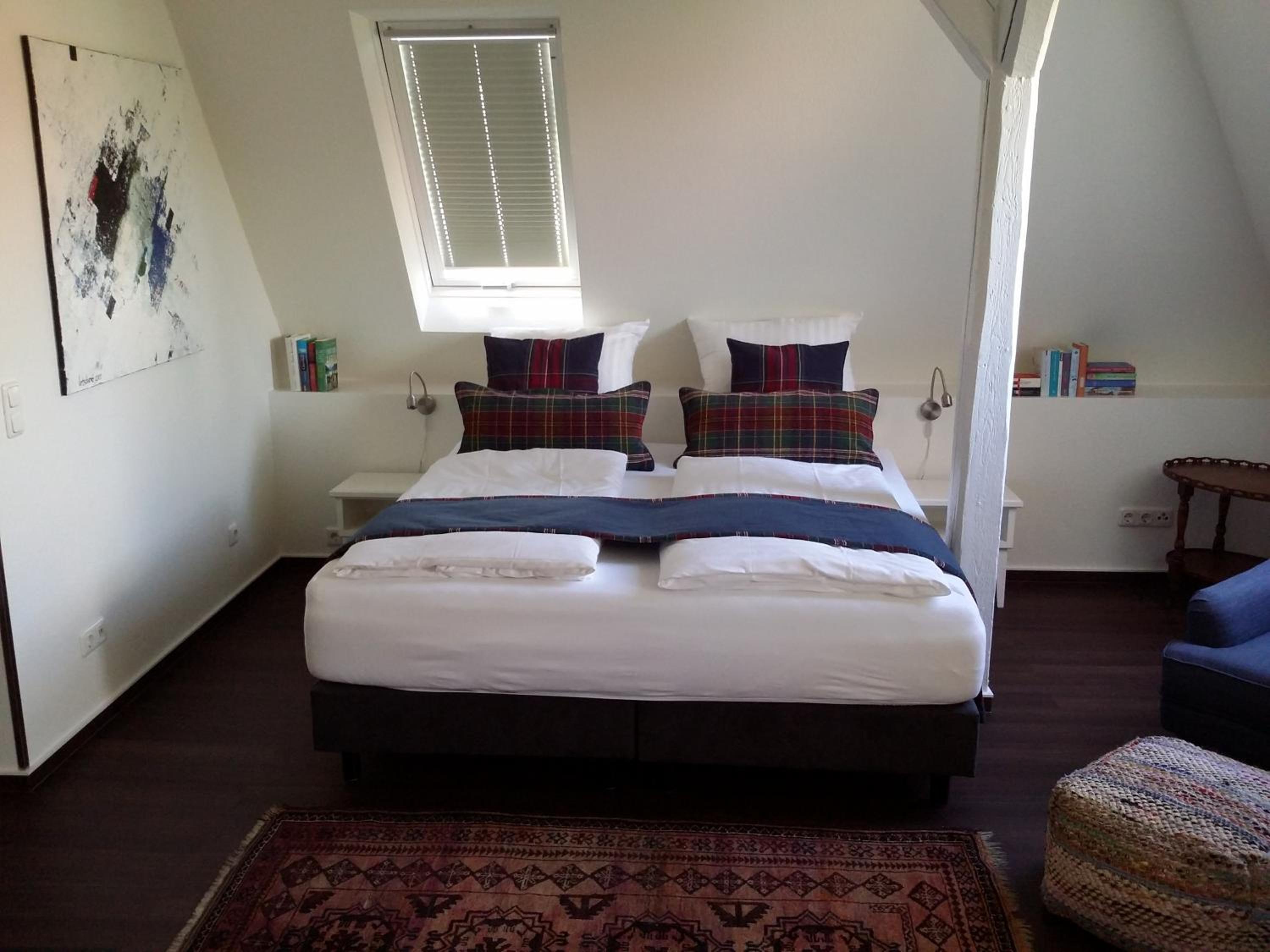 Apartment photo 2