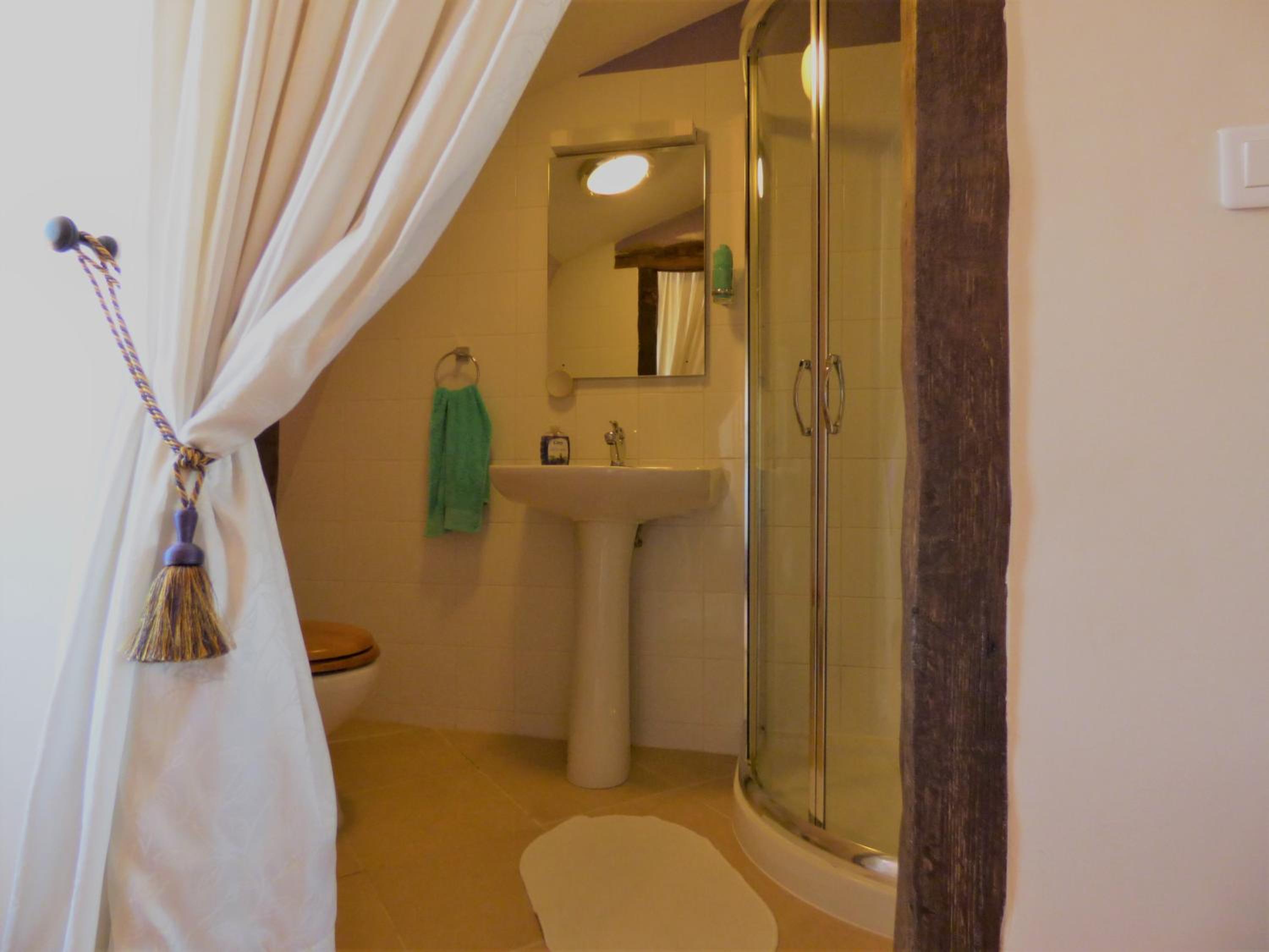 Family Room with Bathroom - Photo 2