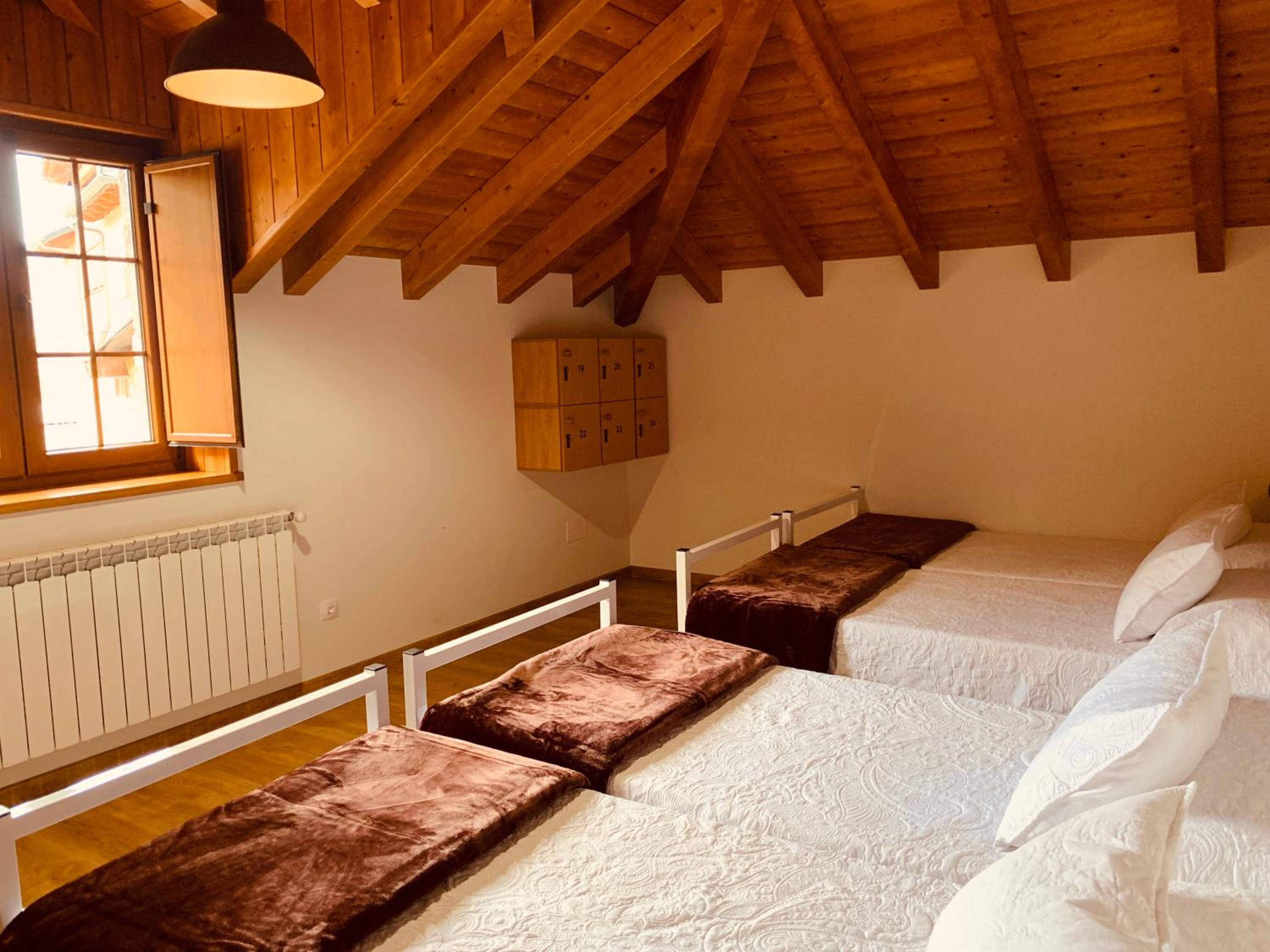 Habitación Cuádruple con Baño Privado Externo