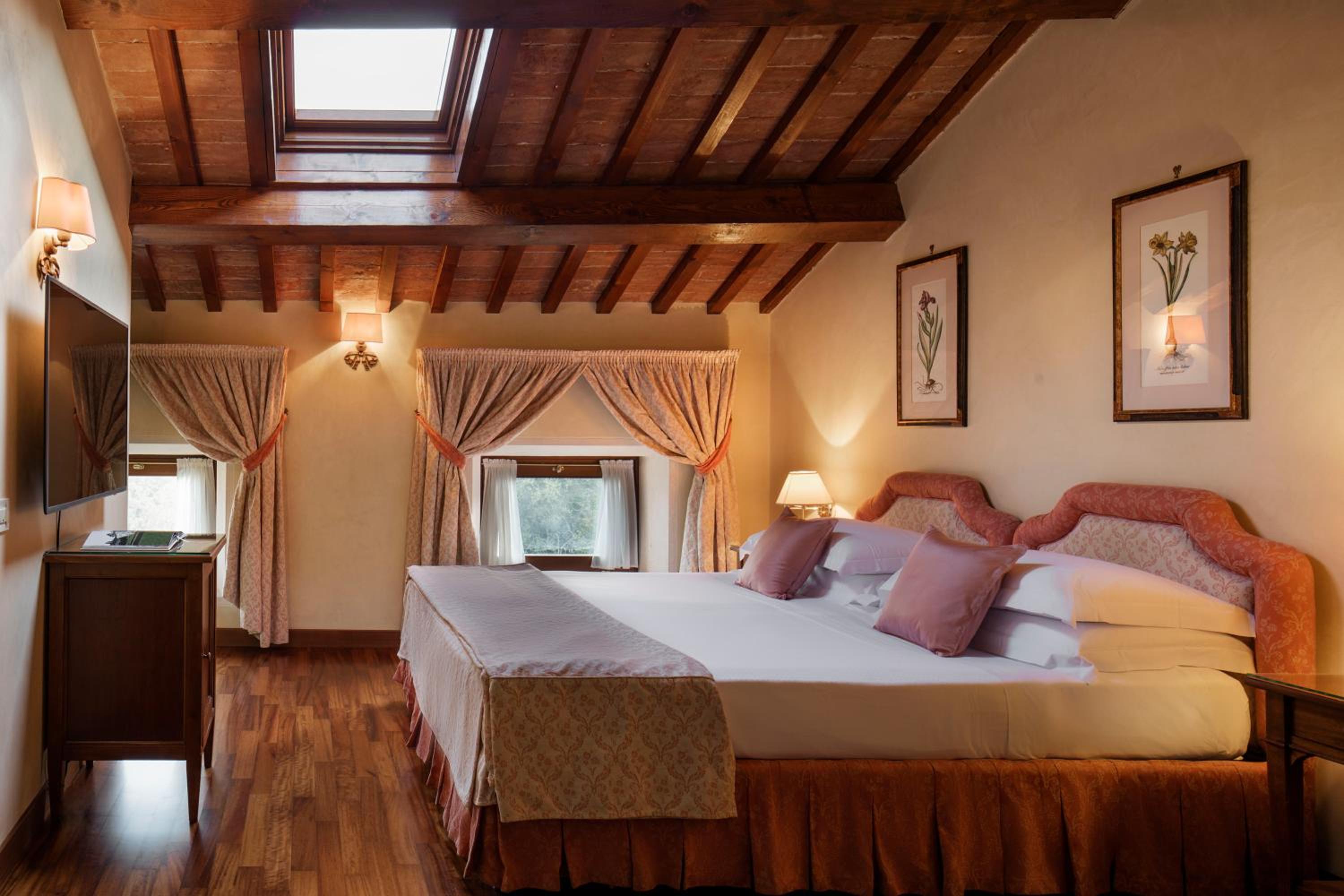 Classic Double Room - Photo 1