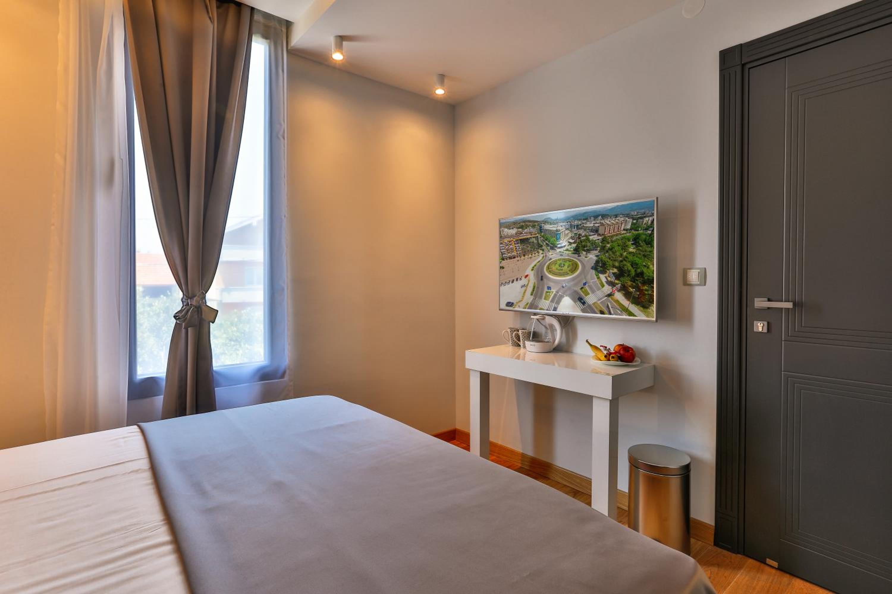 Deluxe Double Or Twin Room photo 1