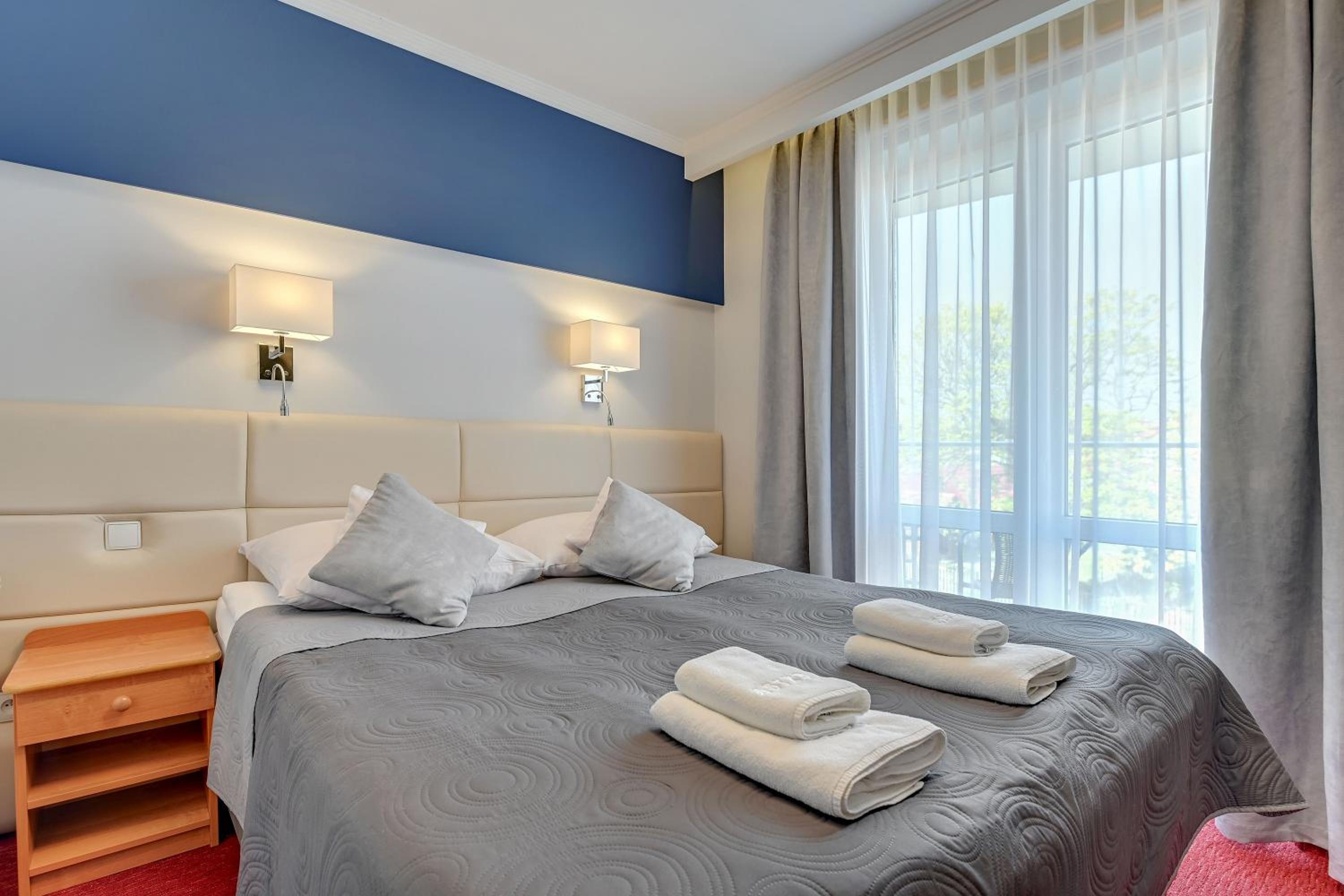 Double Room - Photo 5