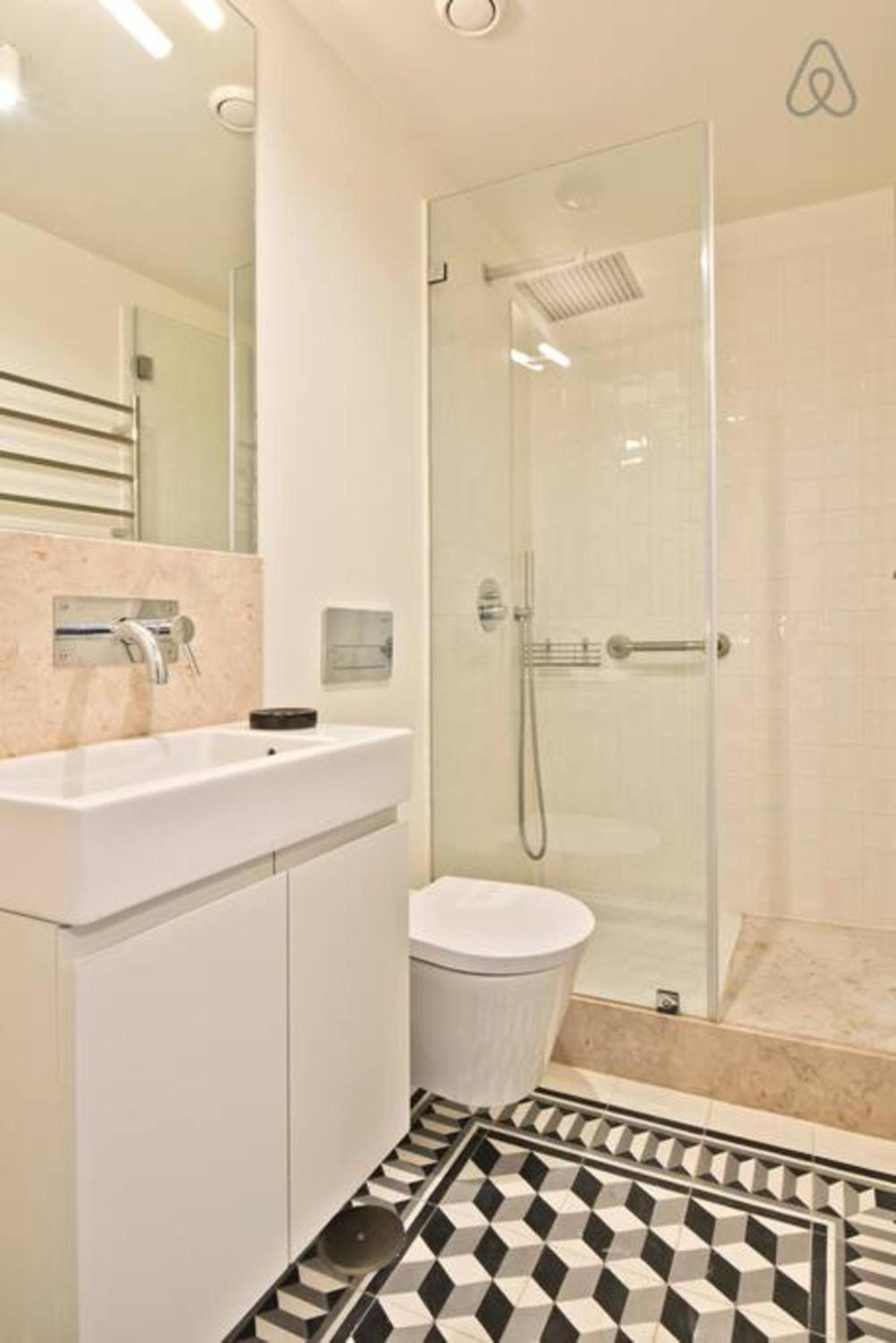 Apartment - Photo 23