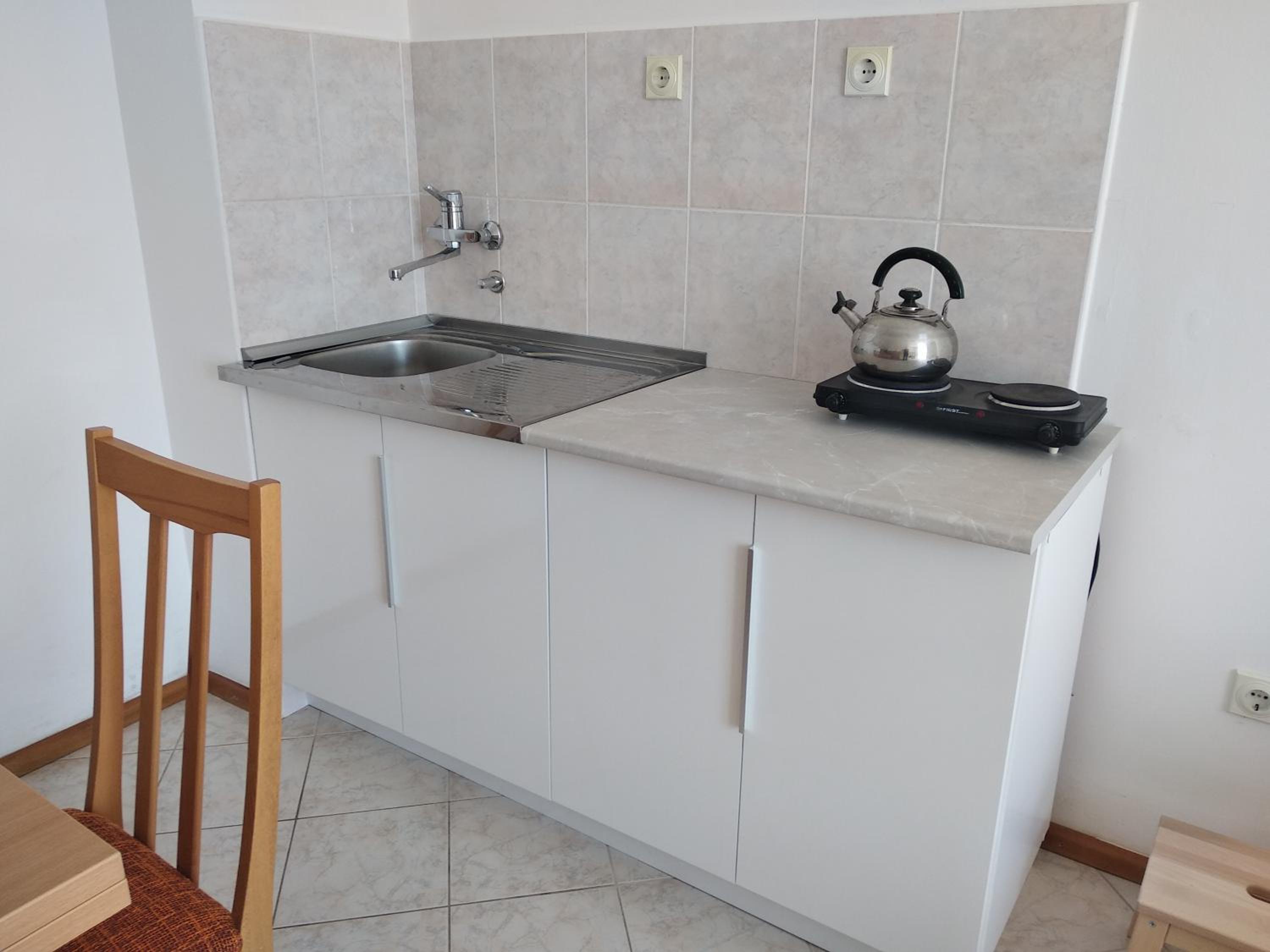 Studio Apartment photo 3