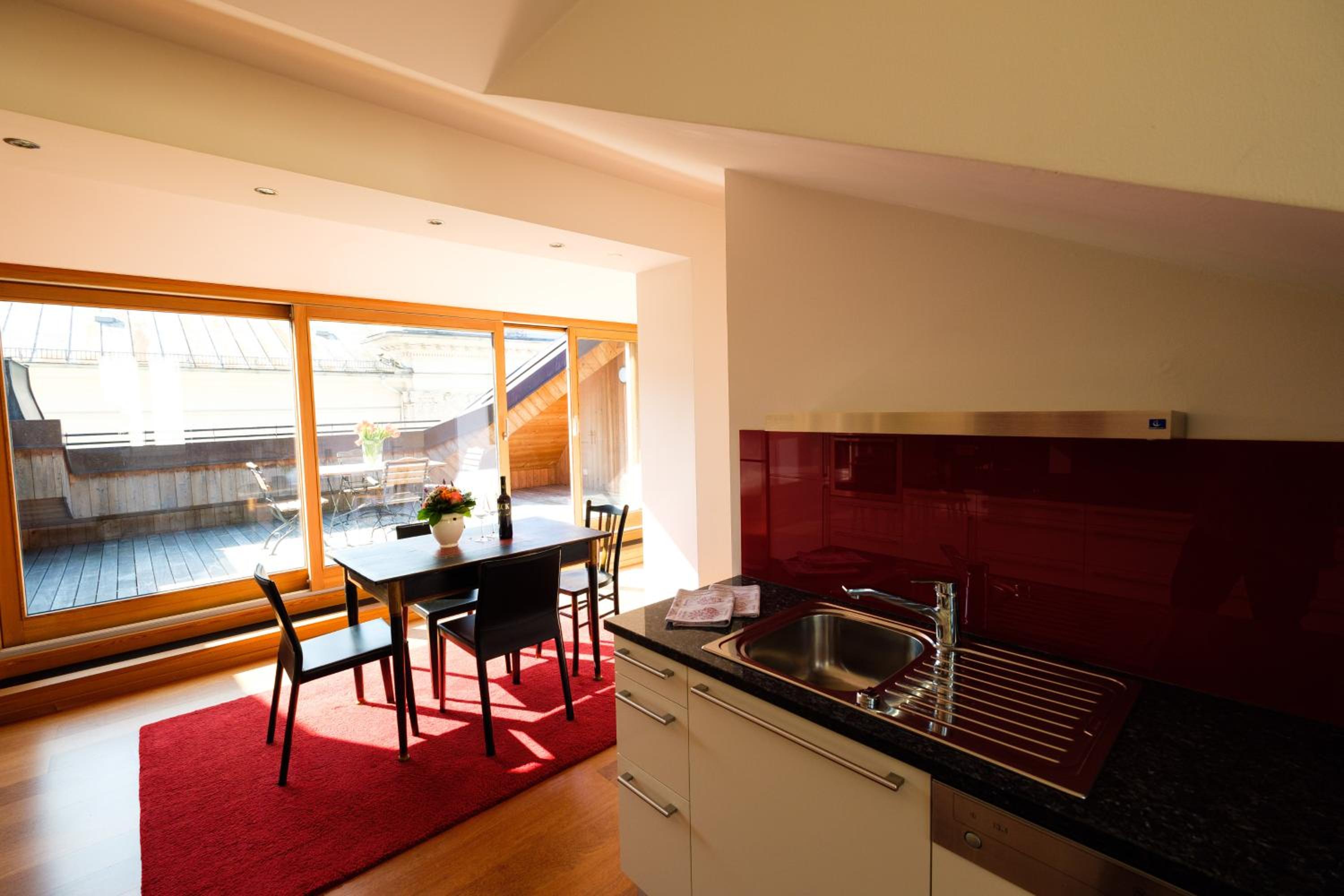Apartment with Terrace 4.2 - Photo 10