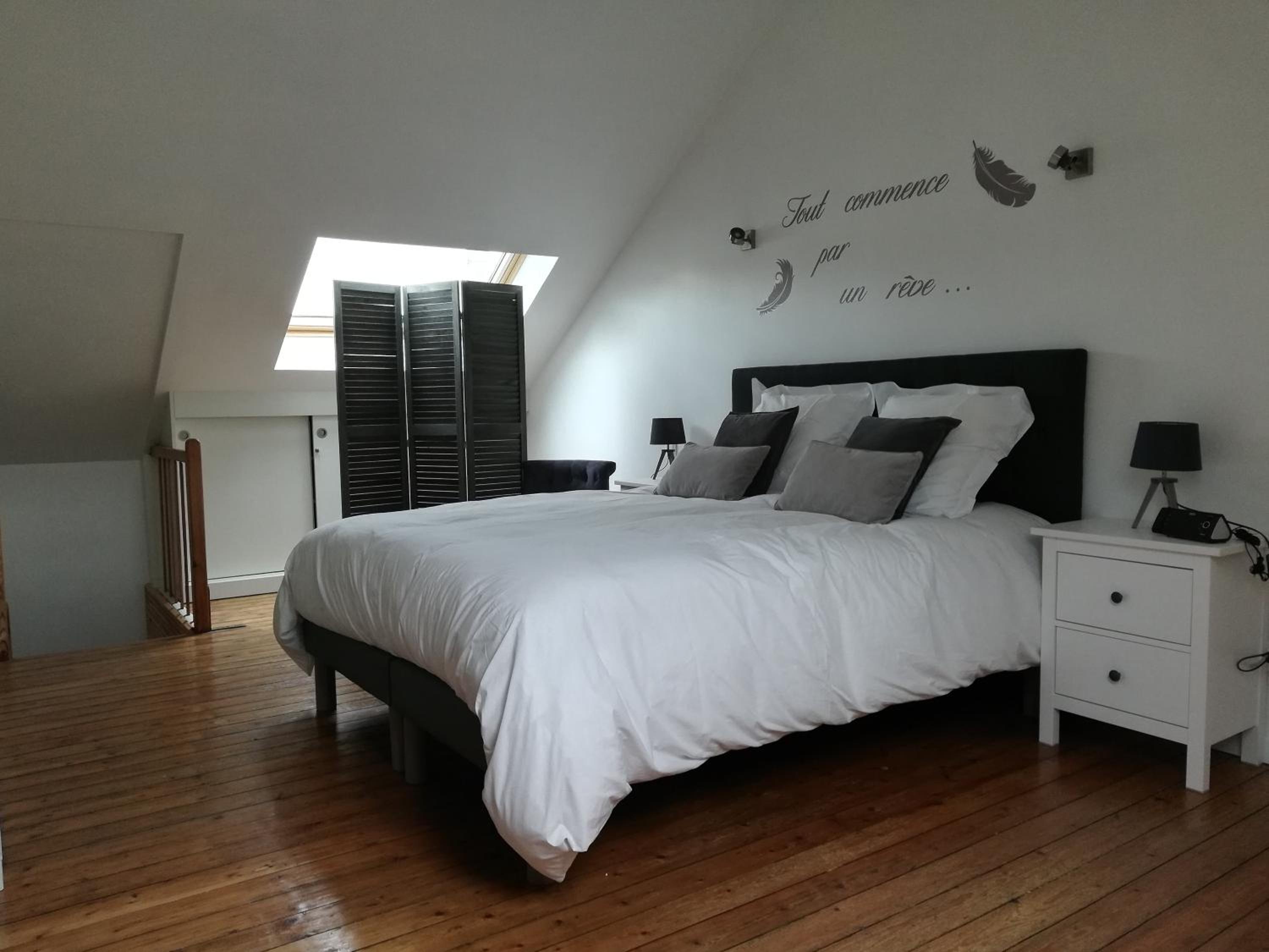 Two-Bedroom House photo 3