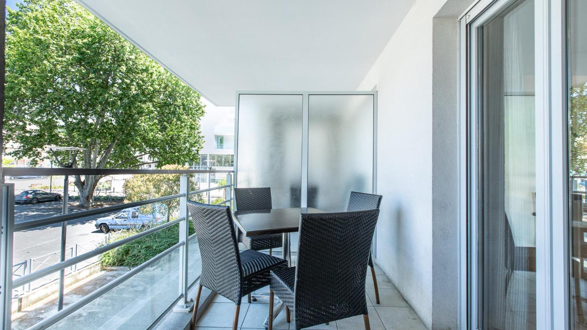 1 bedroom apartment 4 people photo 3
