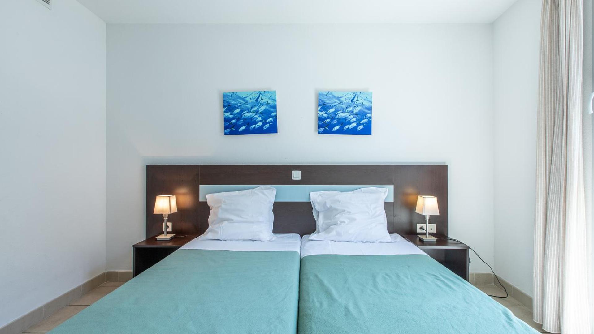 2 bedroom apartment 6 people photo 2