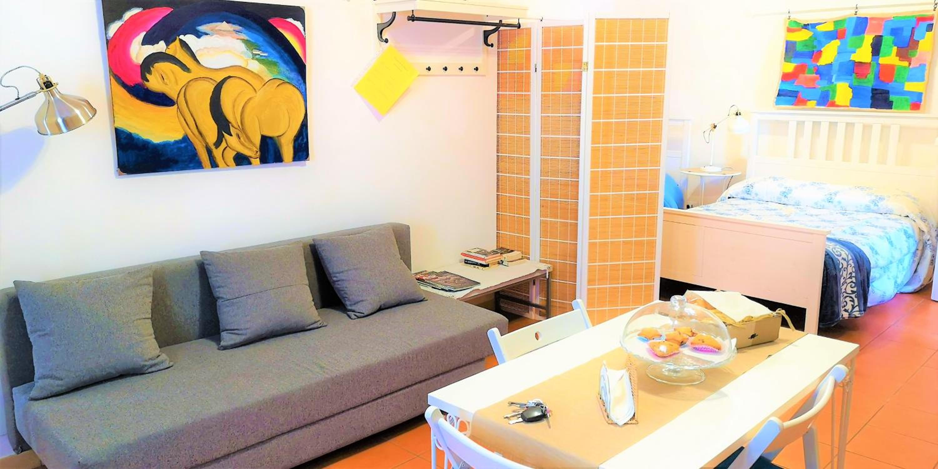 Large Studio - Separate Entrance - Photo 5