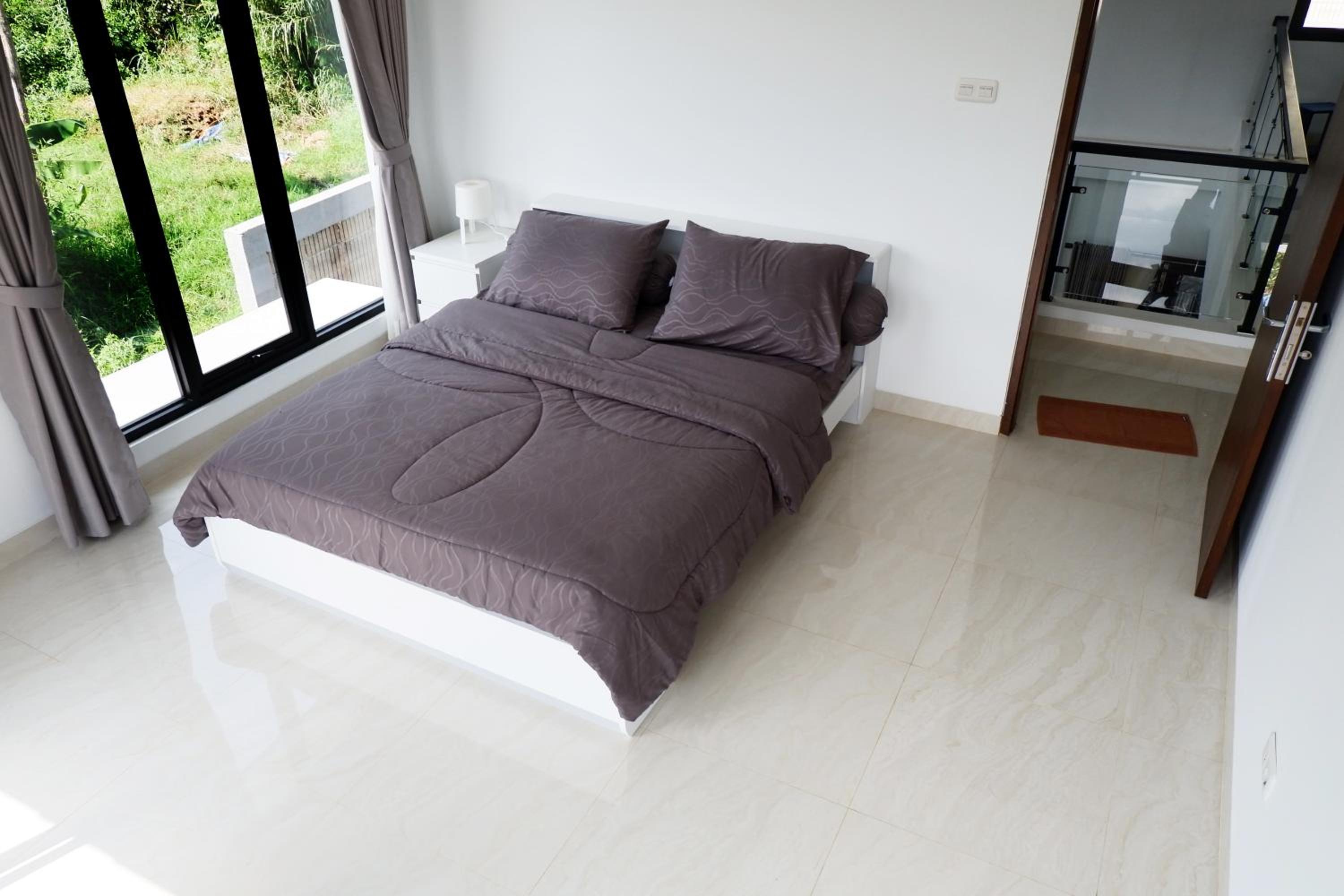 Three-Bedroom Villa - Photo 23