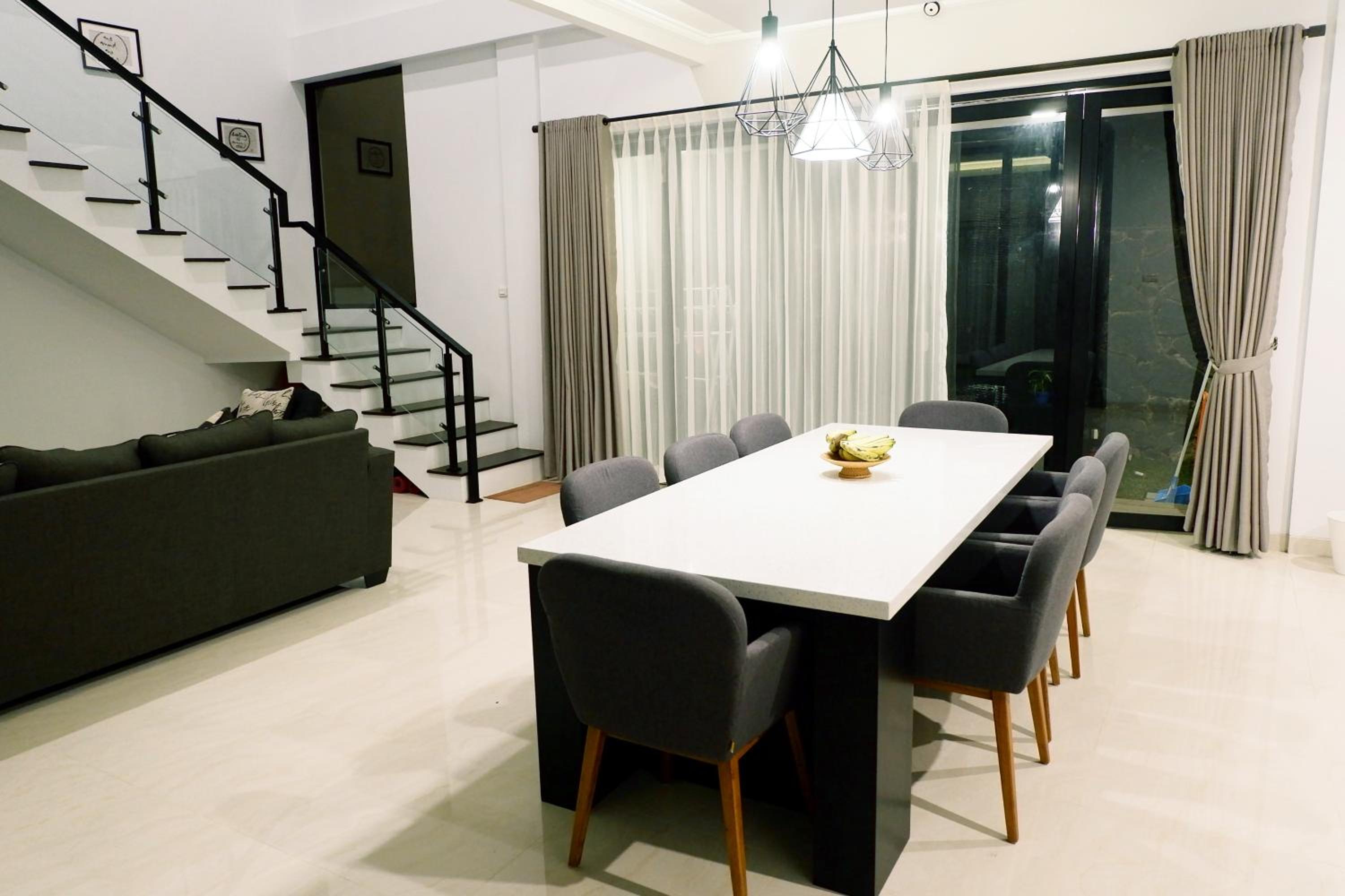 Three-Bedroom Villa - Photo 19
