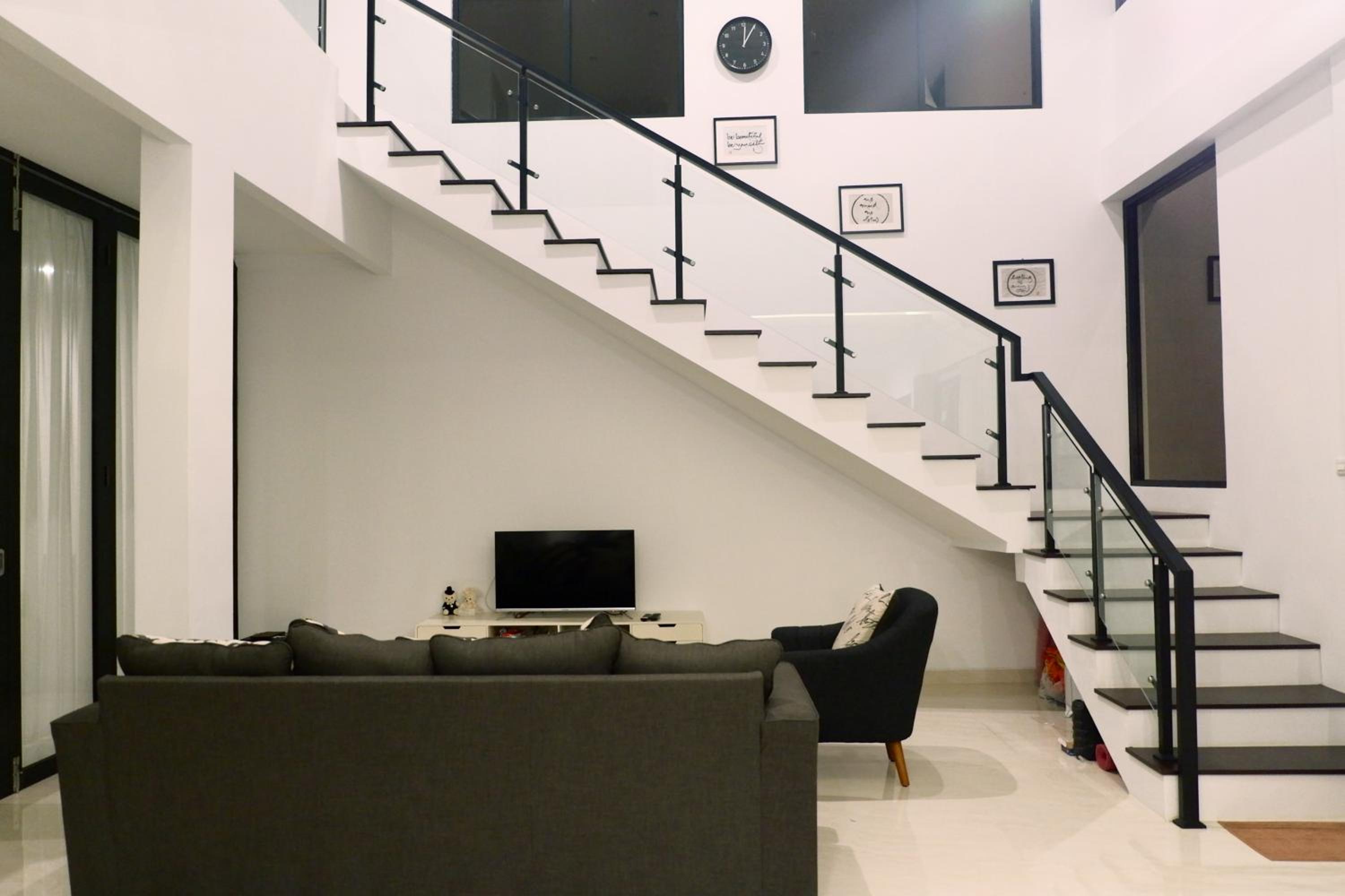 Three-Bedroom Villa - Photo 16