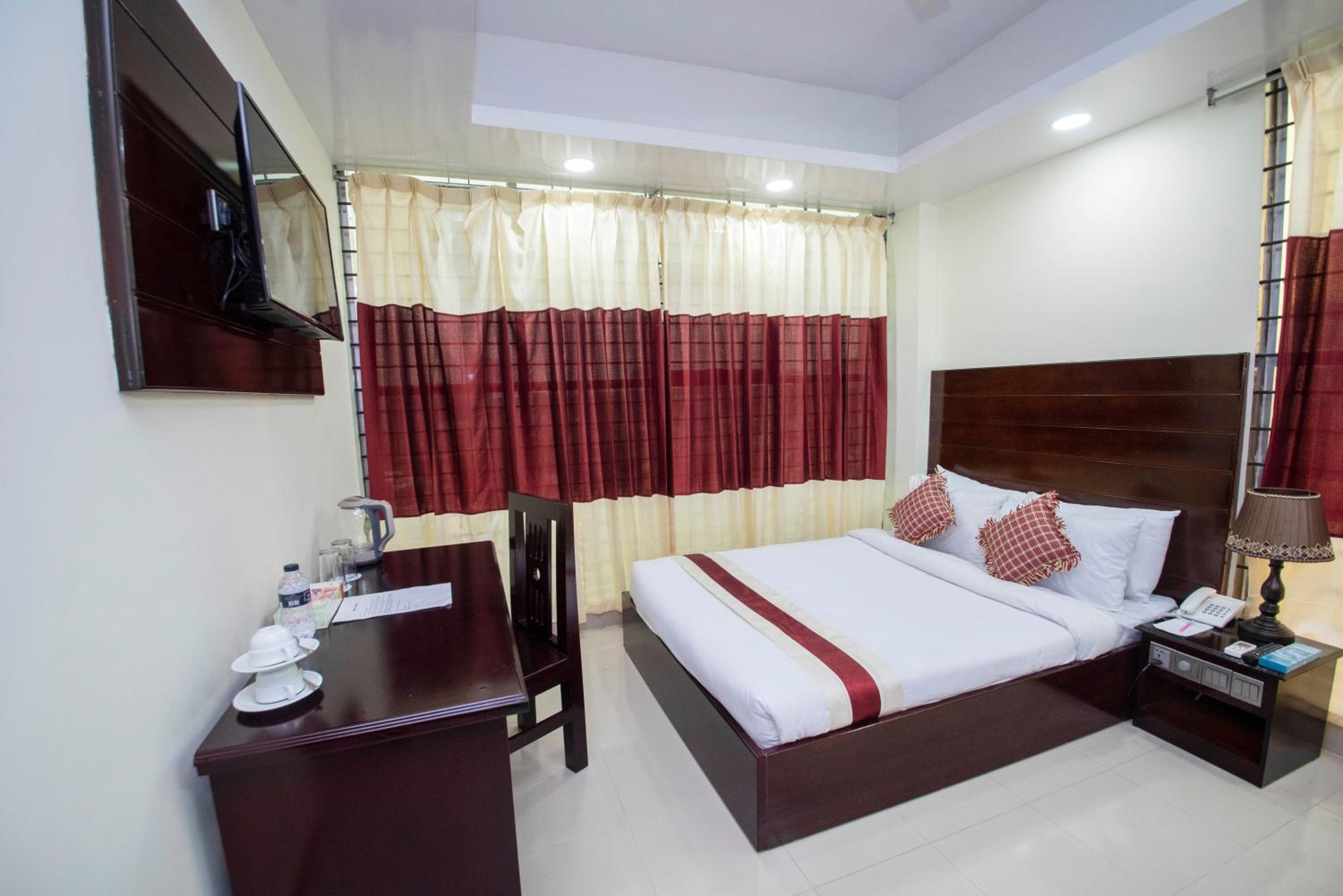 Deluxe Double Room photo 2